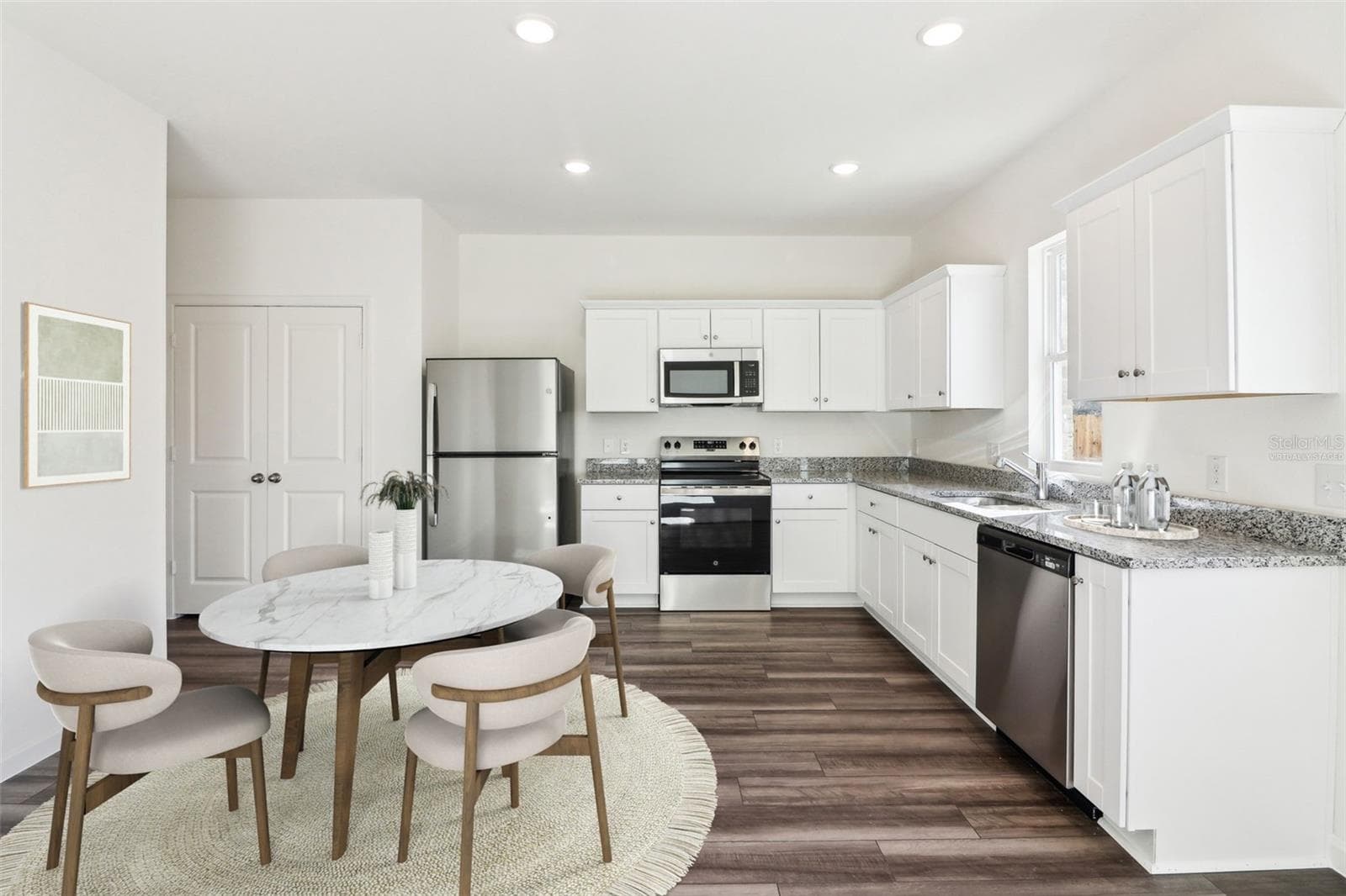Virtually staged - 1706 TRIMBLE AVE, DELAND