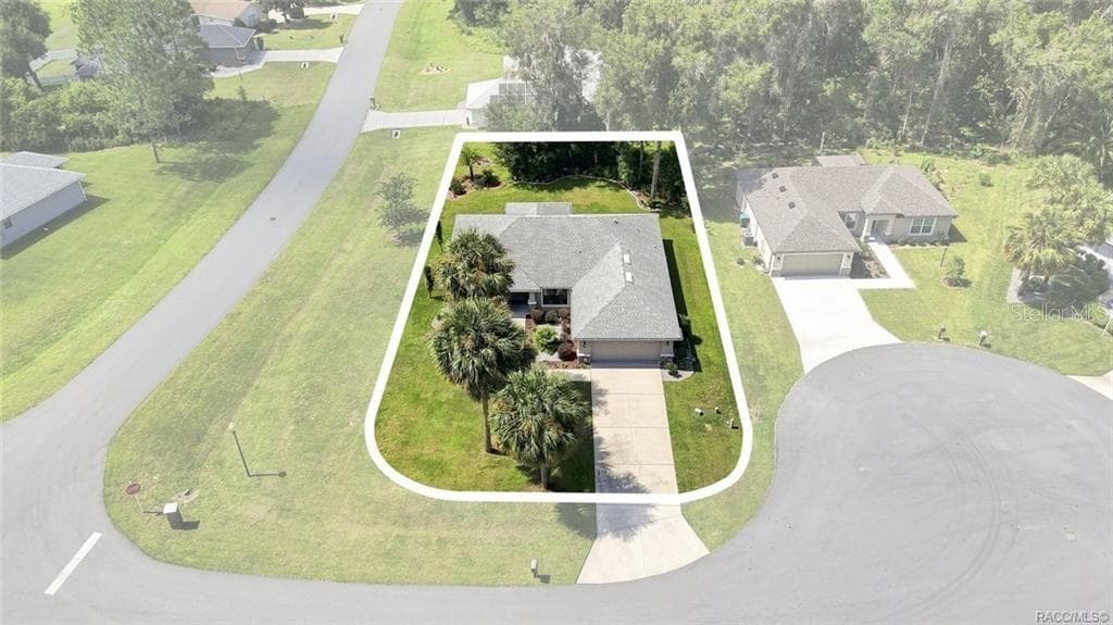 Homesite is a .33-acre corner lot on a Cul-de-Sac - 2651 E MAIDSTONE CT, HERNANDO