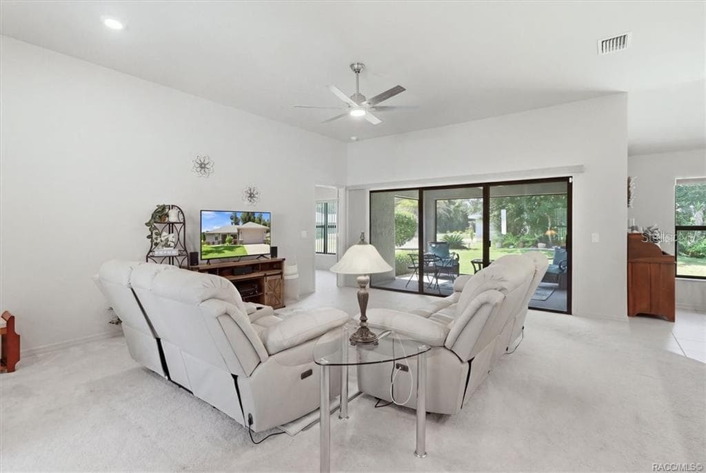 Triple Panel Stacking Slider Opens to the Lanai - 2651 E MAIDSTONE CT, HERNANDO