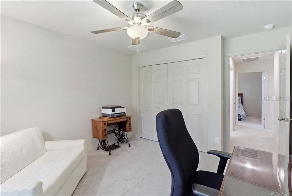 Bedroom 3 w/ Double BiFold Closet Doors - 2651 E MAIDSTONE CT, HERNANDO