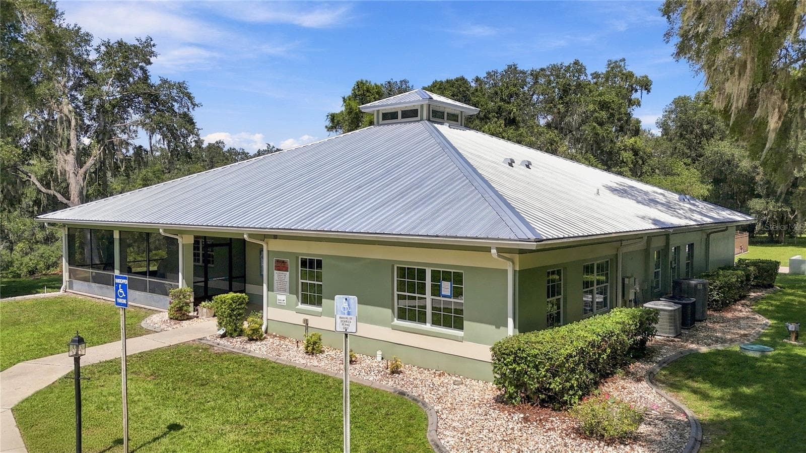 Canterbury Lakes Estates Clubhouse - 2651 E MAIDSTONE CT, HERNANDO