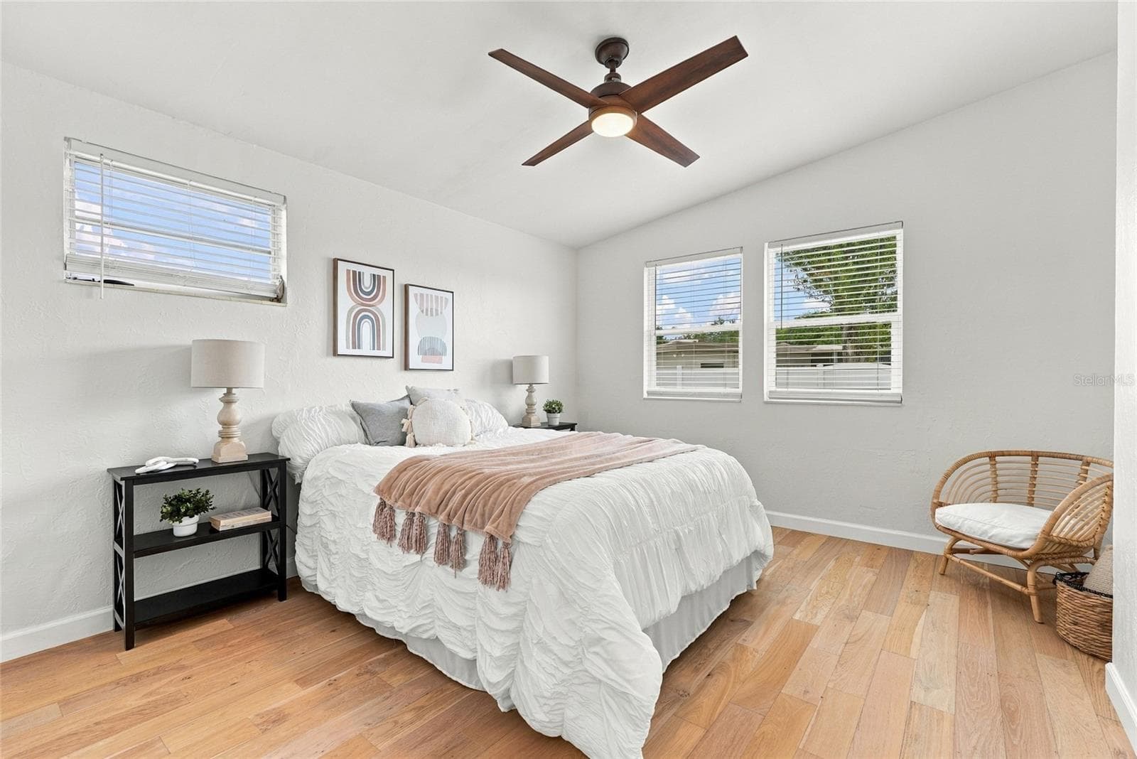 Single Family Residence at 2110 ALCAZAR WAY S, ST PETERSBURG, photo 17 of 33