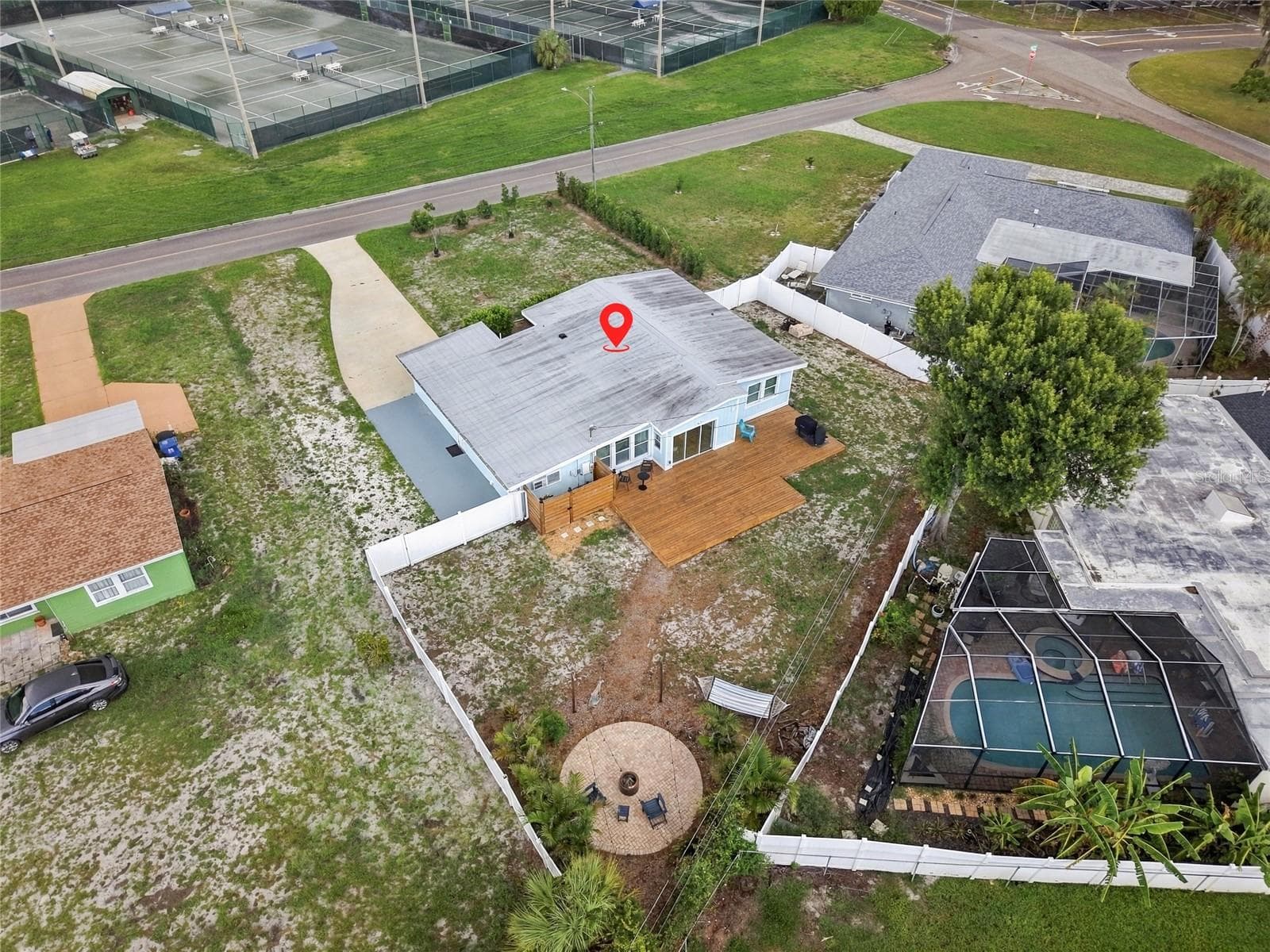 Single Family Residence at 2110 ALCAZAR WAY S, ST PETERSBURG, photo 23 of 33