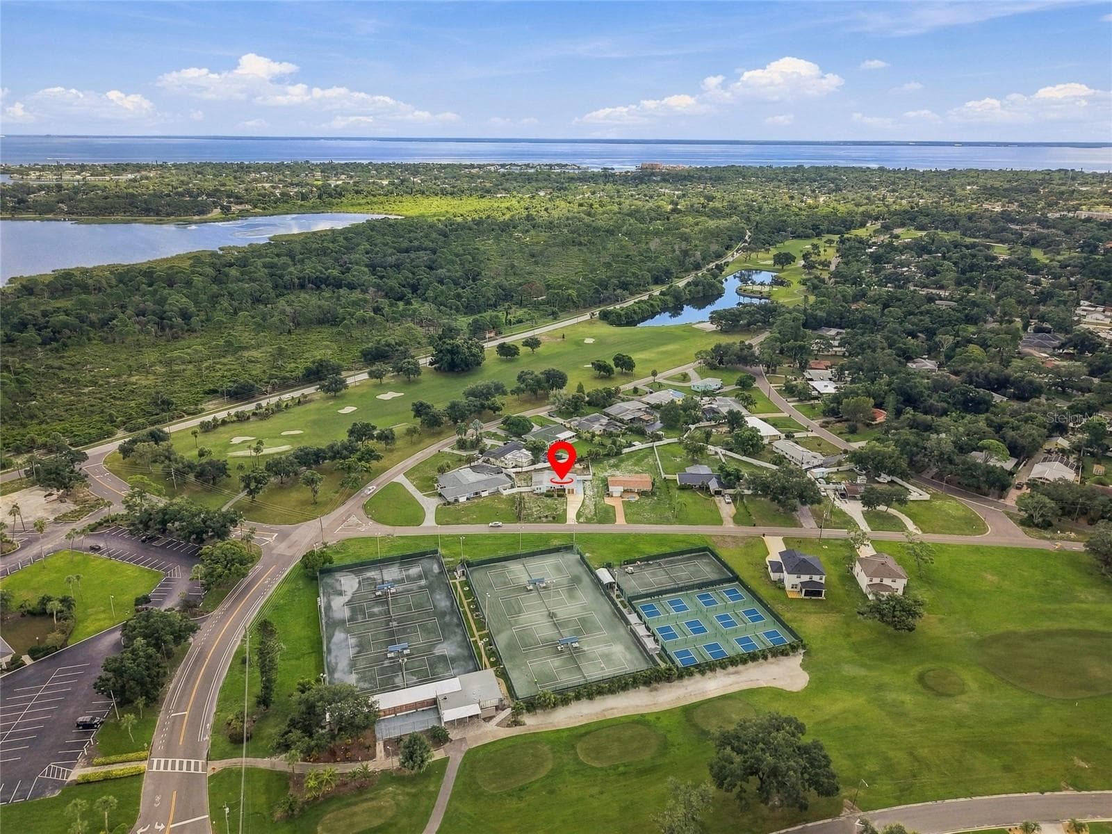 Single Family Residence at 2110 ALCAZAR WAY S, ST PETERSBURG, photo 29 of 33