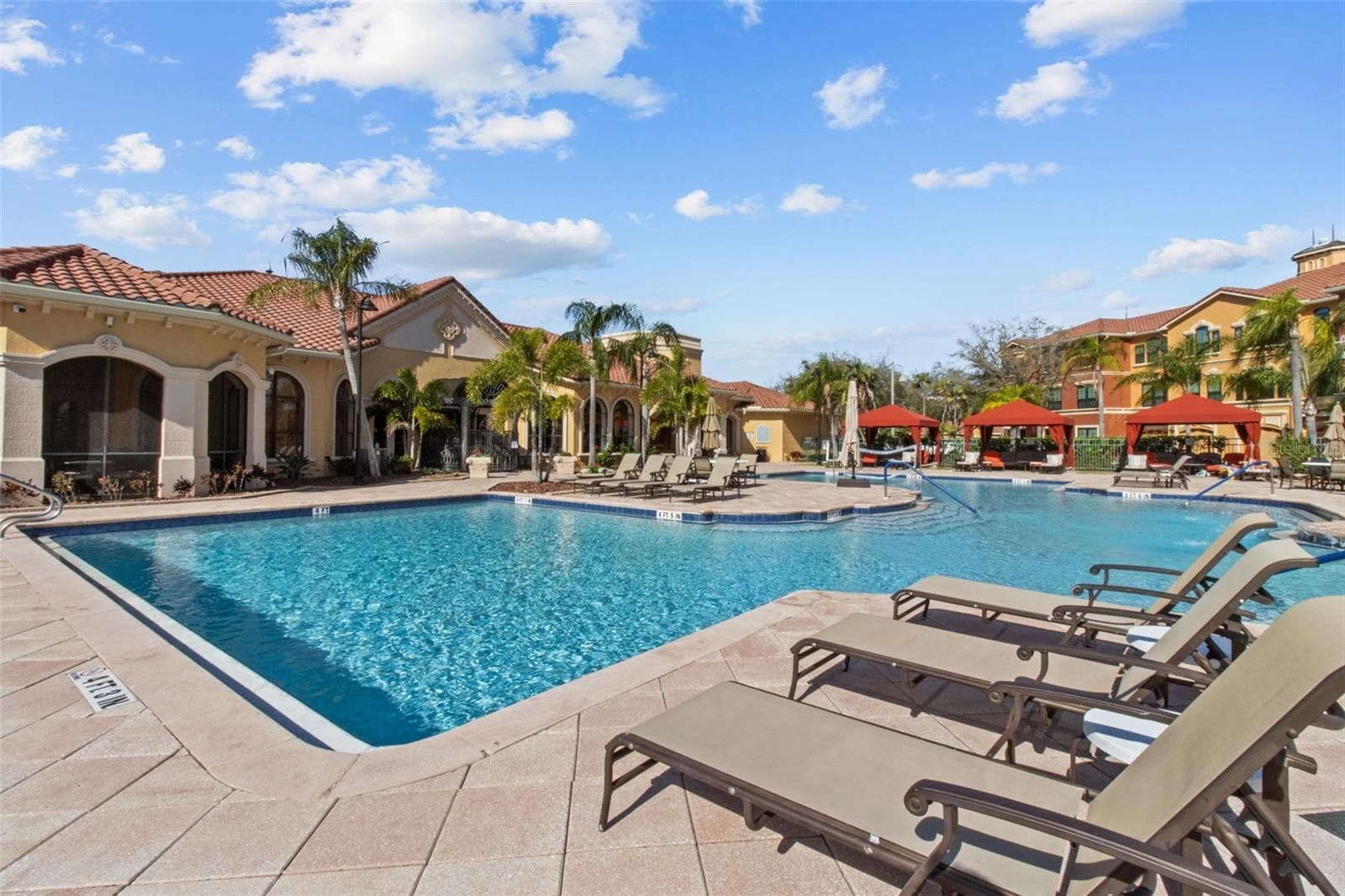 resort-style pool - 2709 VIA CIPRIANI #532B, CLEARWATER