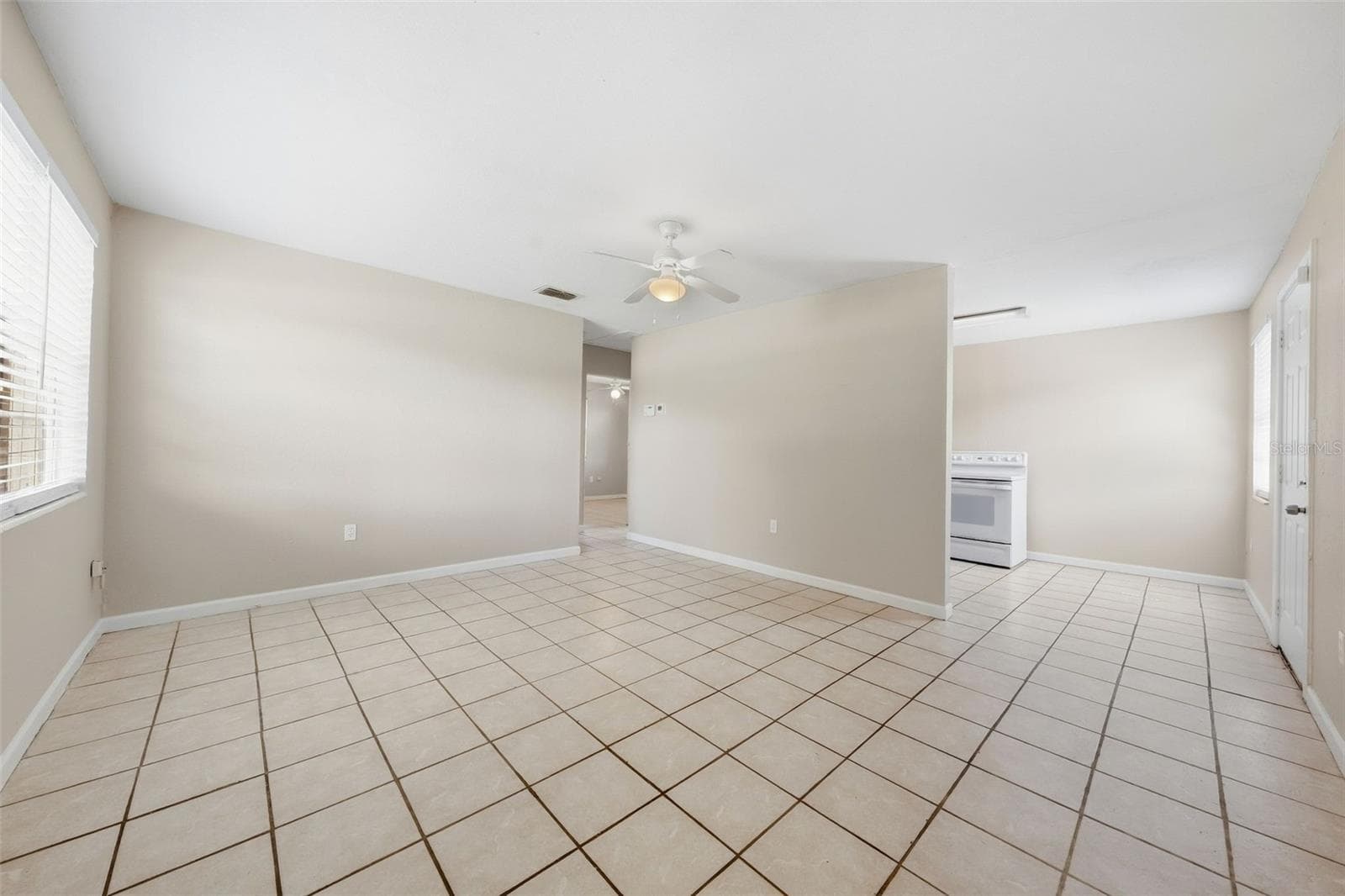 Single Family Residence at 3905 WILTS ST, ORLANDO, photo 5 of 16
