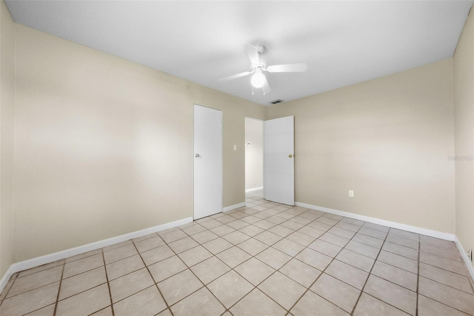 Single Family Residence at 3905 WILTS ST, ORLANDO, photo 8 of 16
