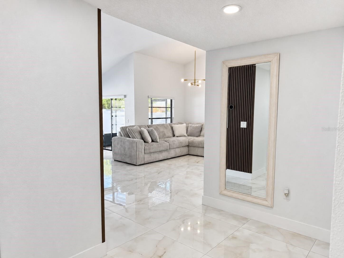 Single Family Residence at 5483 FRIARSWAY DR, TAMPA, photo 27 of 51