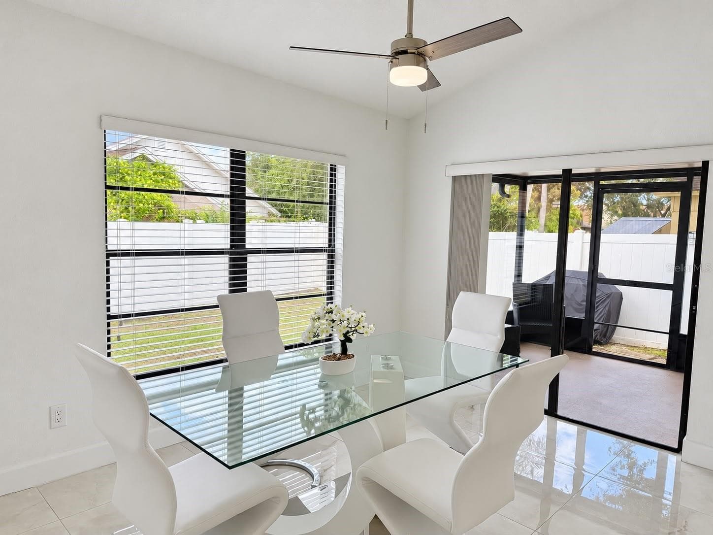 Single Family Residence at 5483 FRIARSWAY DR, TAMPA, photo 28 of 51