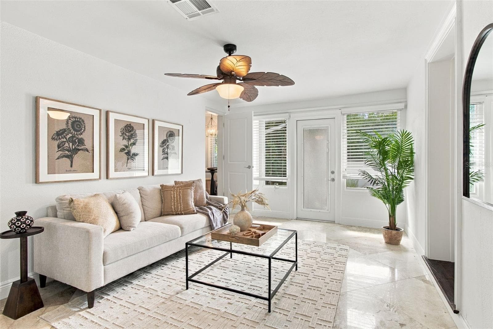 Family Room - 100 MONTEREY BLVD NE, ST PETERSBURG