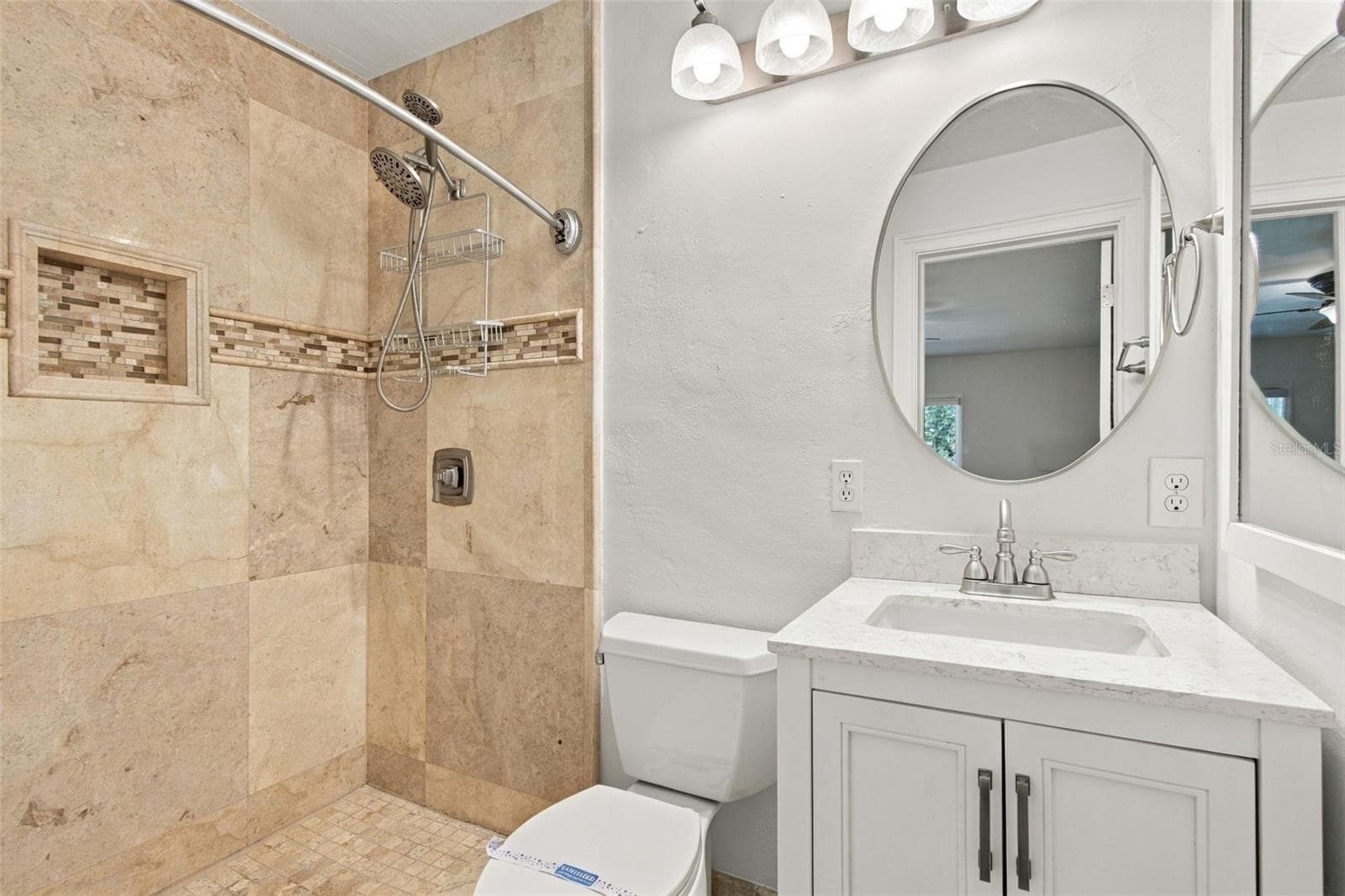 Bathroom 2 (En Suite) - 100 MONTEREY BLVD NE, ST PETERSBURG