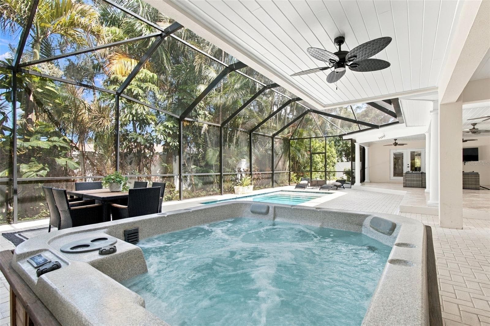 Single Family Residence at 100 MONTEREY BLVD NE, ST PETERSBURG, photo 38 of 59