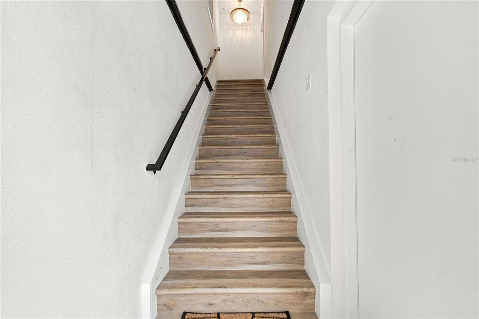 Private Entrance to In-Law Suite/Garage Apartment **there is also an elevator - 100 MONTEREY BLVD NE, ST PETERSBURG