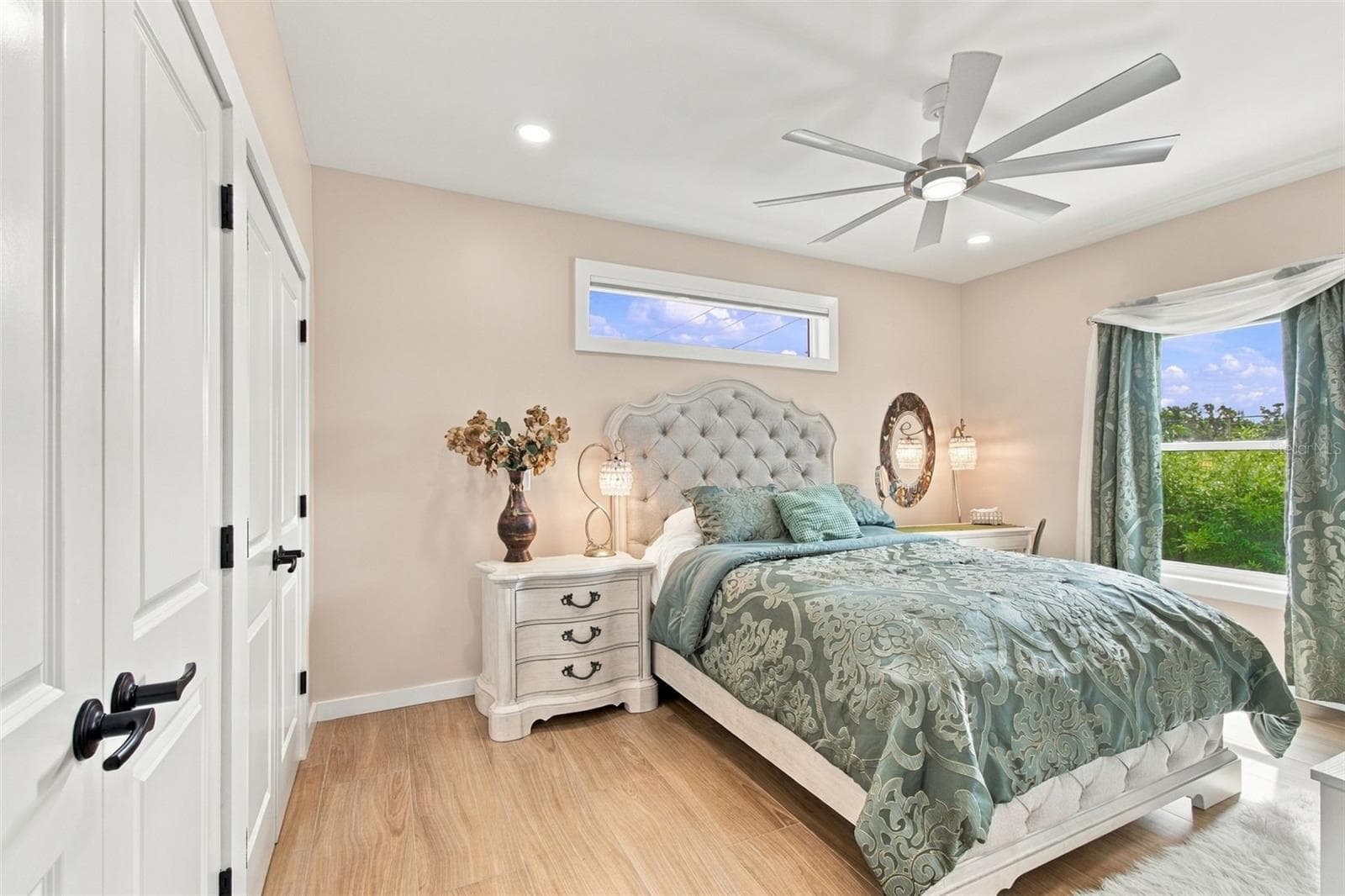 Bedroom 4 (In-Law Suite/Garage Apartment ) - 100 MONTEREY BLVD NE, ST PETERSBURG