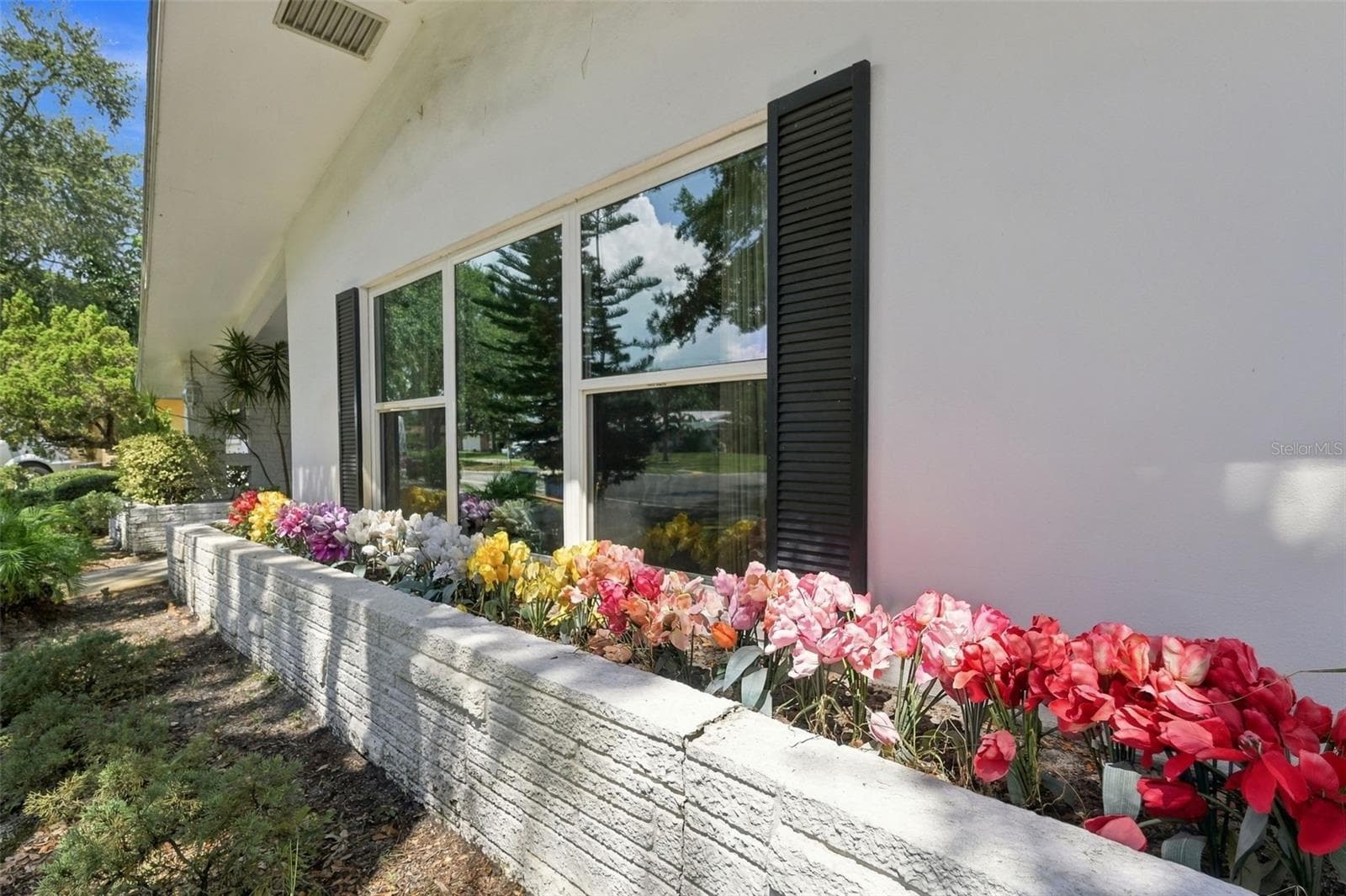 Single Family Residence at 2336 HARN BLVD, CLEARWATER, photo 5 of 61