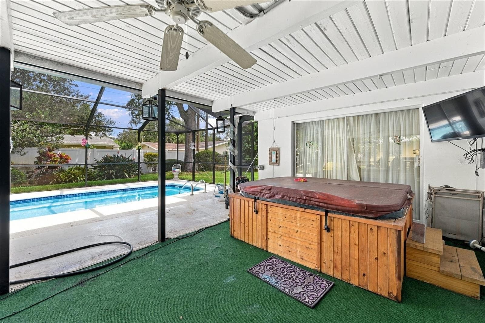 Single Family Residence at 2336 HARN BLVD, CLEARWATER, photo 30 of 61