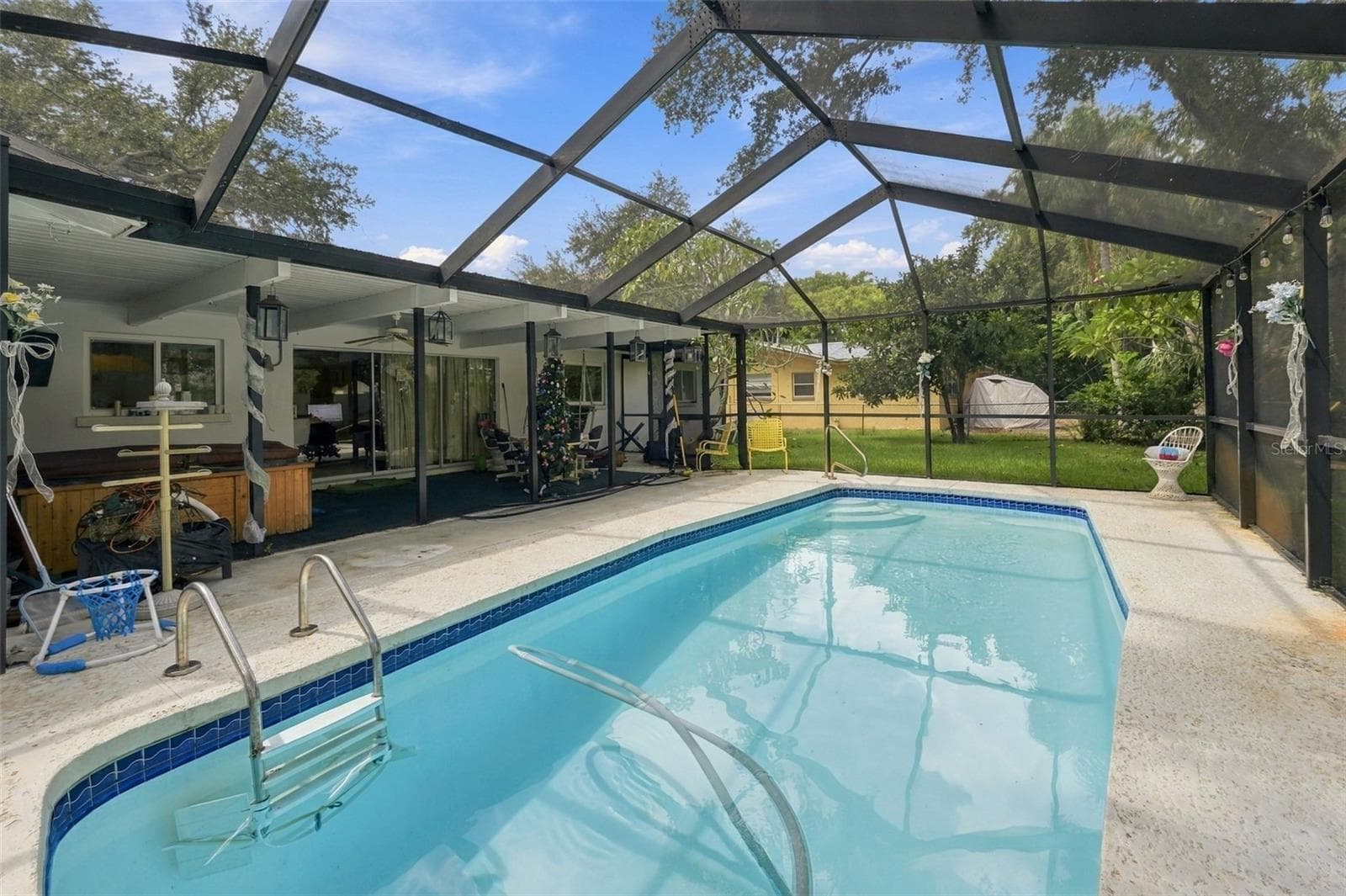 Single Family Residence at 2336 HARN BLVD, CLEARWATER, photo 34 of 61