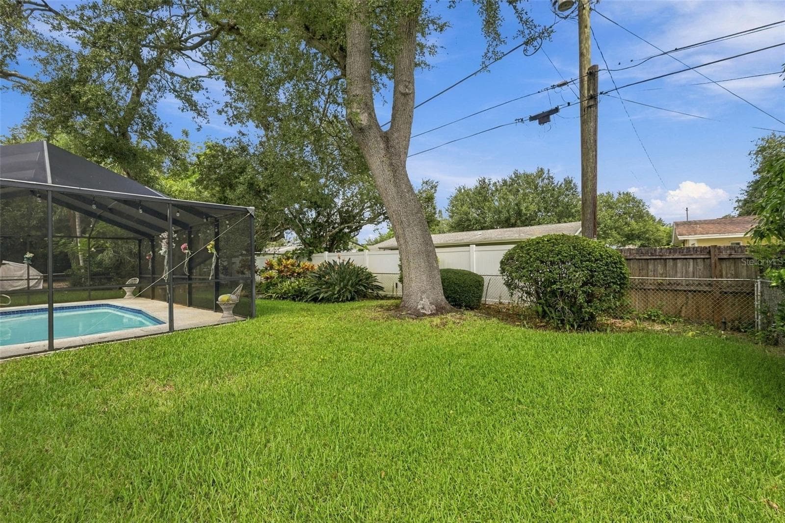 Single Family Residence at 2336 HARN BLVD, CLEARWATER, photo 35 of 61