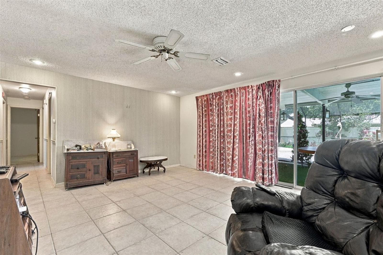 Single Family Residence at 2336 HARN BLVD, CLEARWATER, photo 55 of 61
