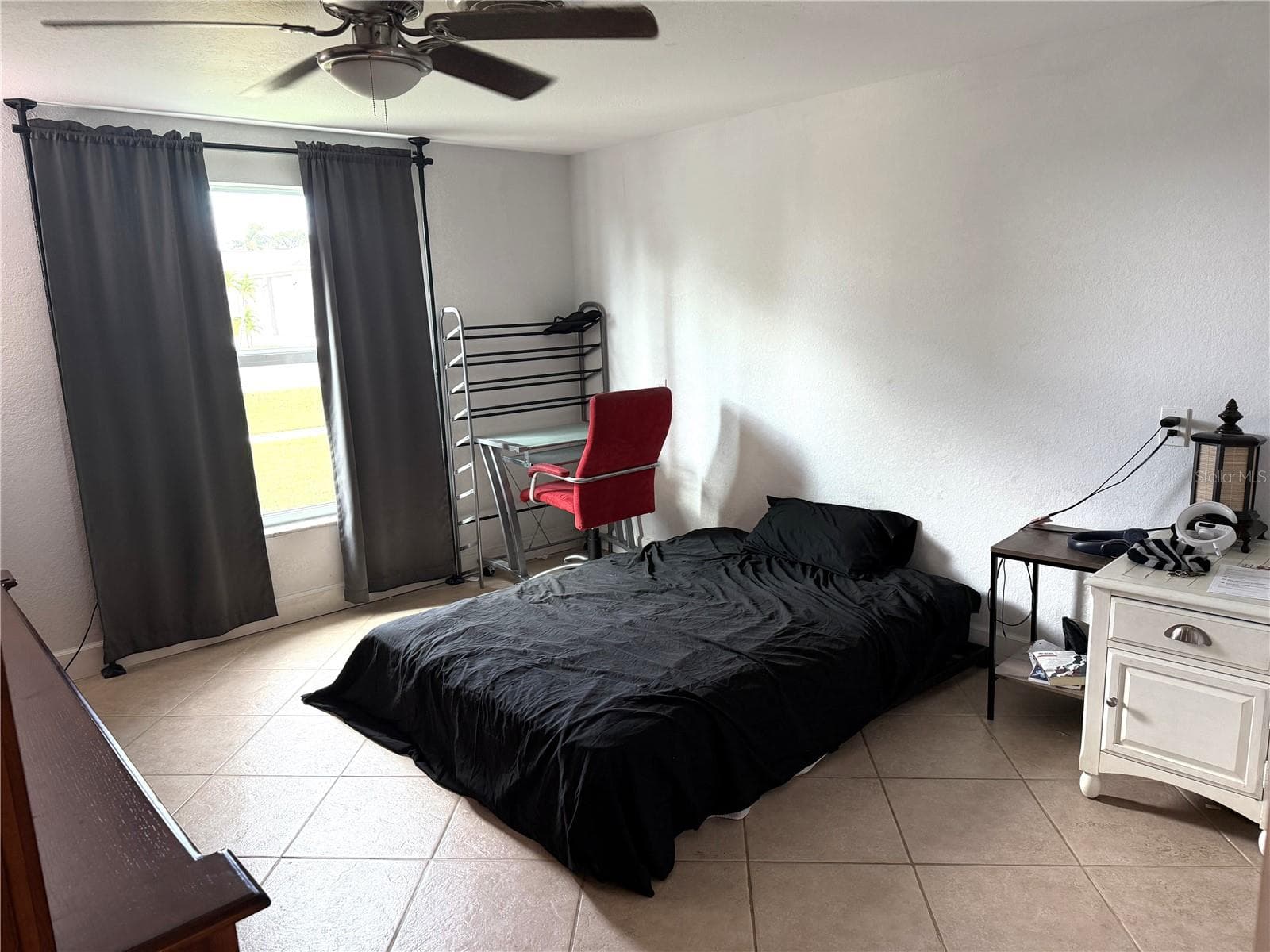 Single Family Residence at 632 AQUI ESTA DR, PUNTA GORDA, photo 17 of 36