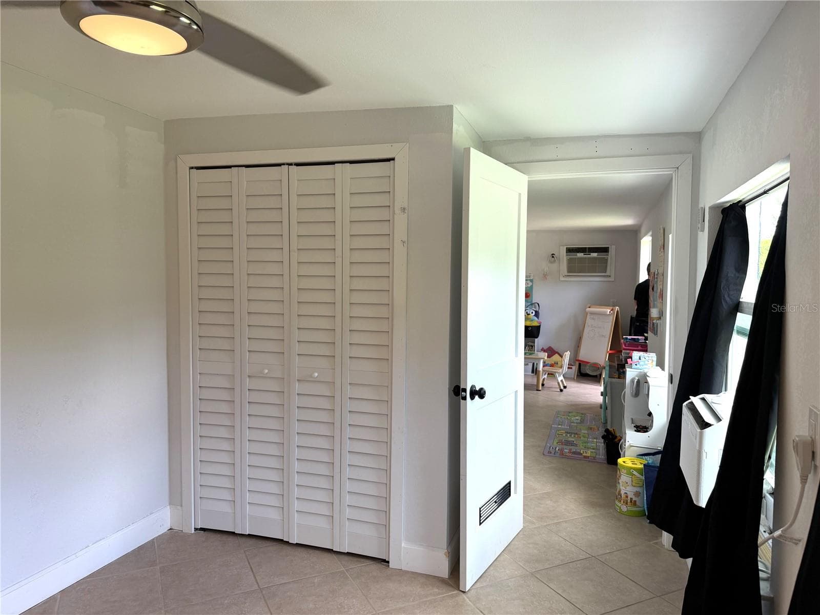 Single Family Residence at 632 AQUI ESTA DR, PUNTA GORDA, photo 24 of 36