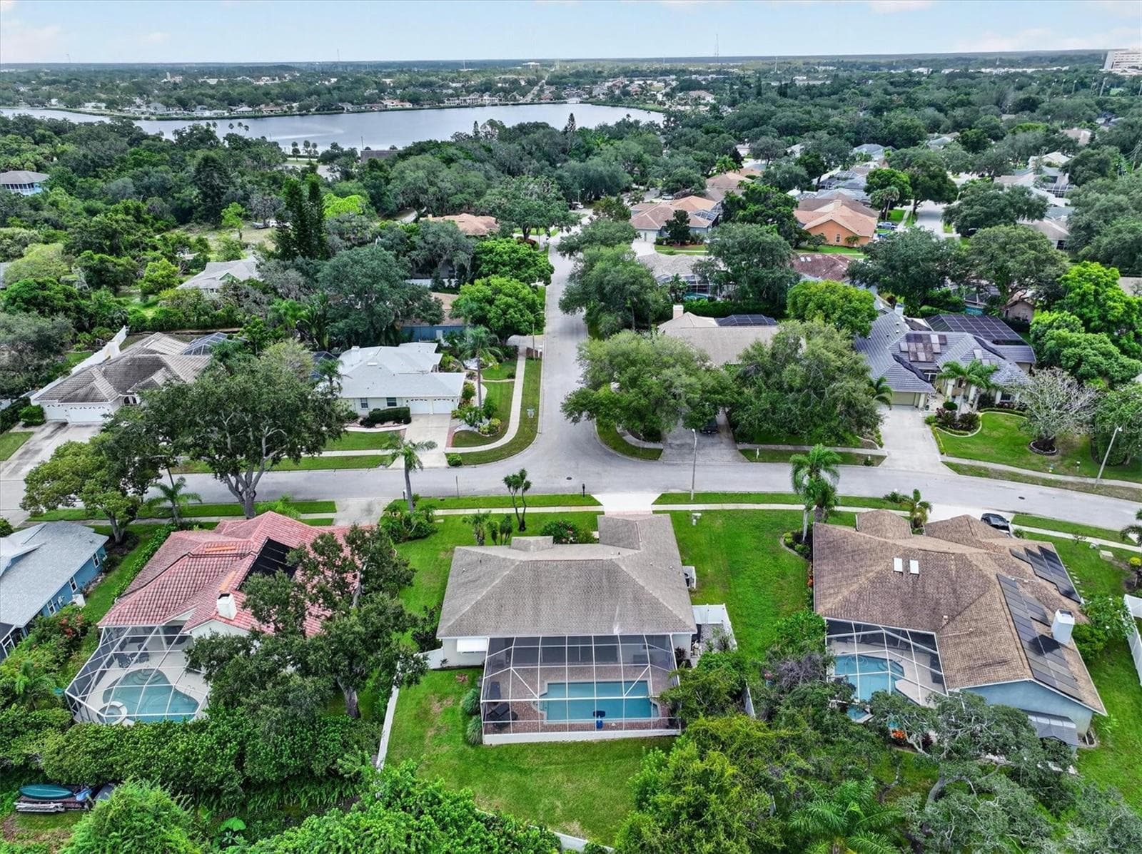 Single Family Residence at 714 HIDDEN LAKE DR, TARPON SPRINGS, photo 37 of 42