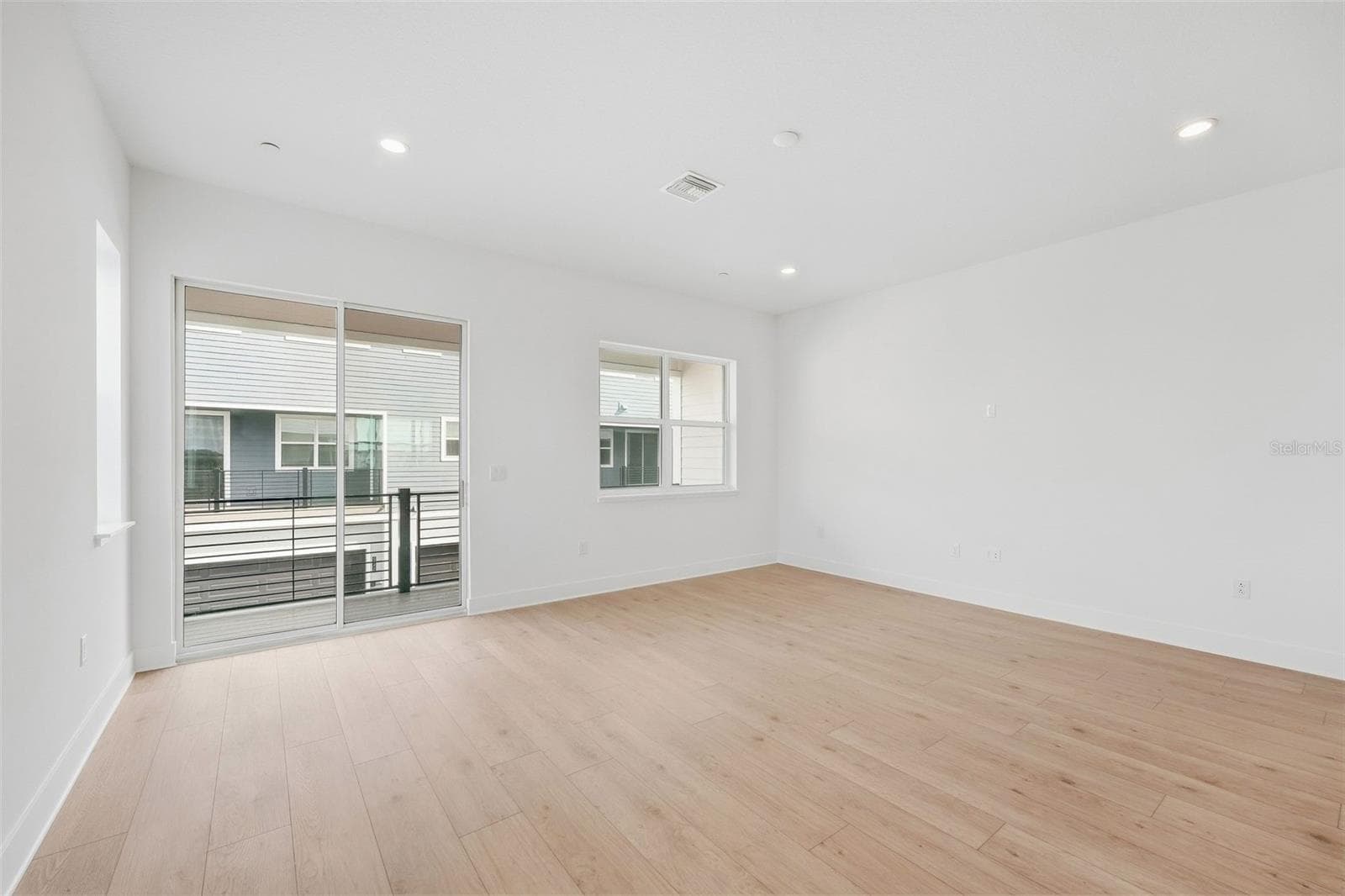 Townhouse at 9297 LUMINARY BLVD, ORLANDO, photo 10 of 35