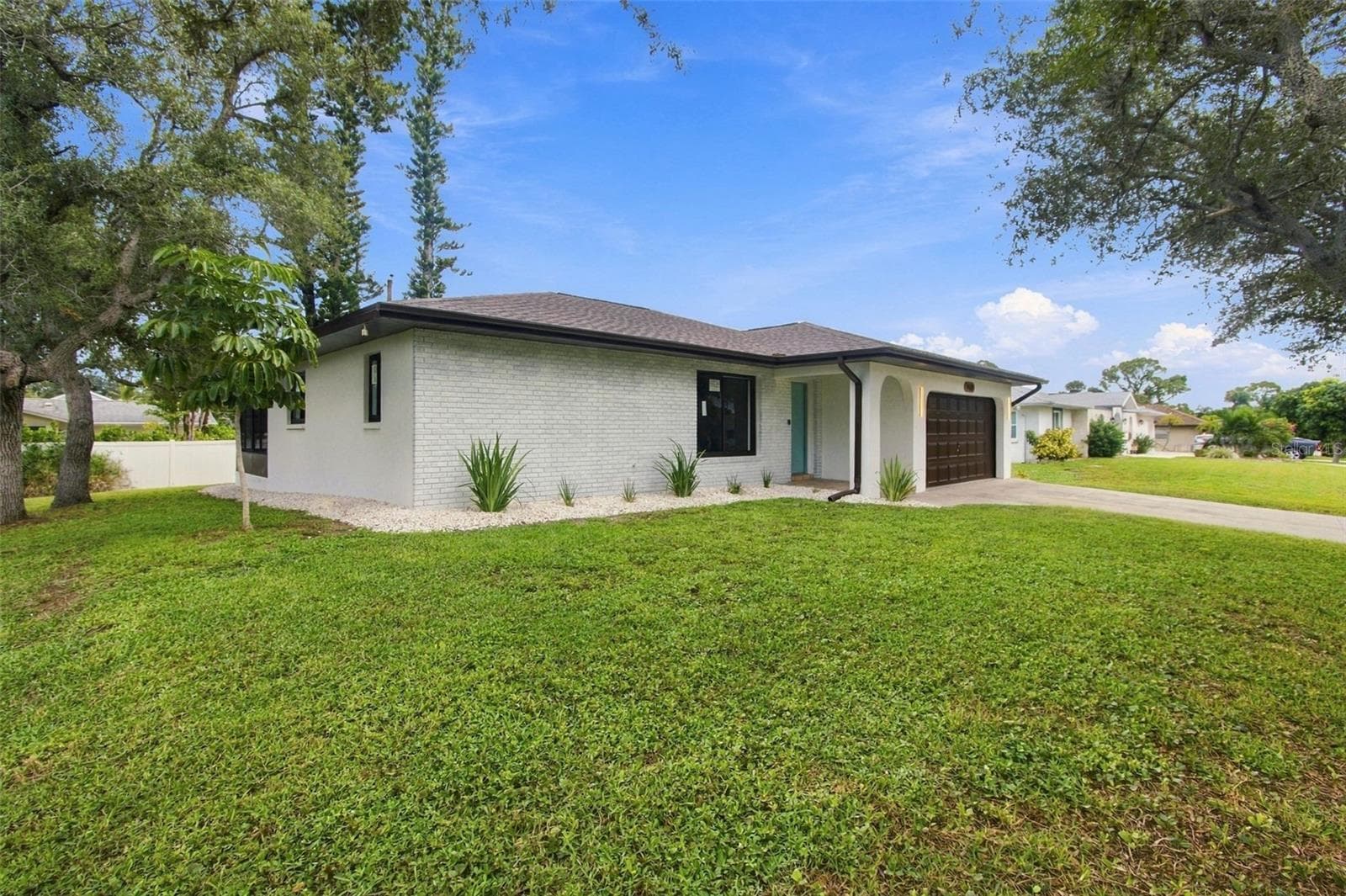 Single Family Residence at 3671 PINE RD, VENICE, photo 2 of 65