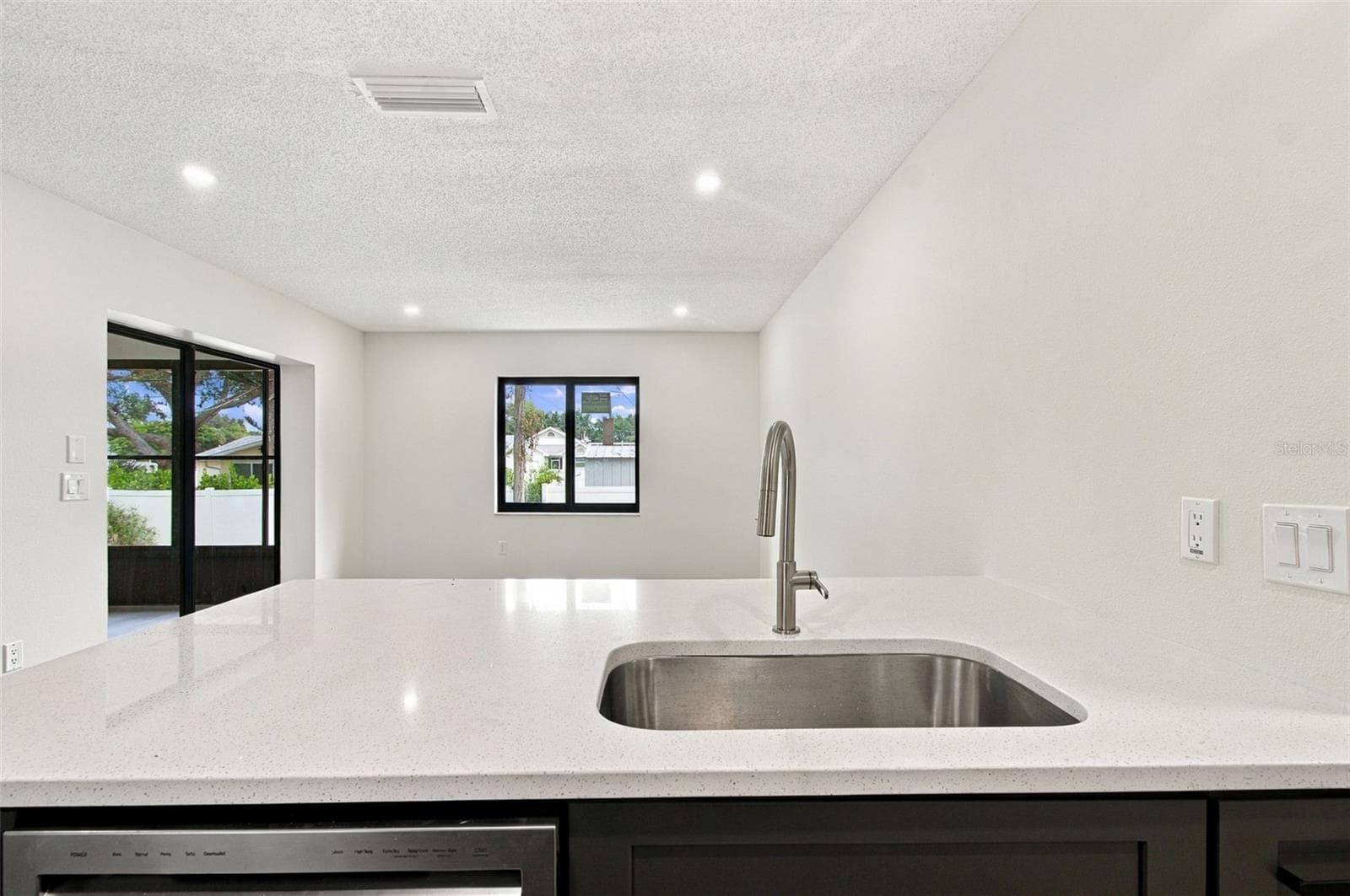 Single Family Residence at 3671 PINE RD, VENICE, photo 20 of 65