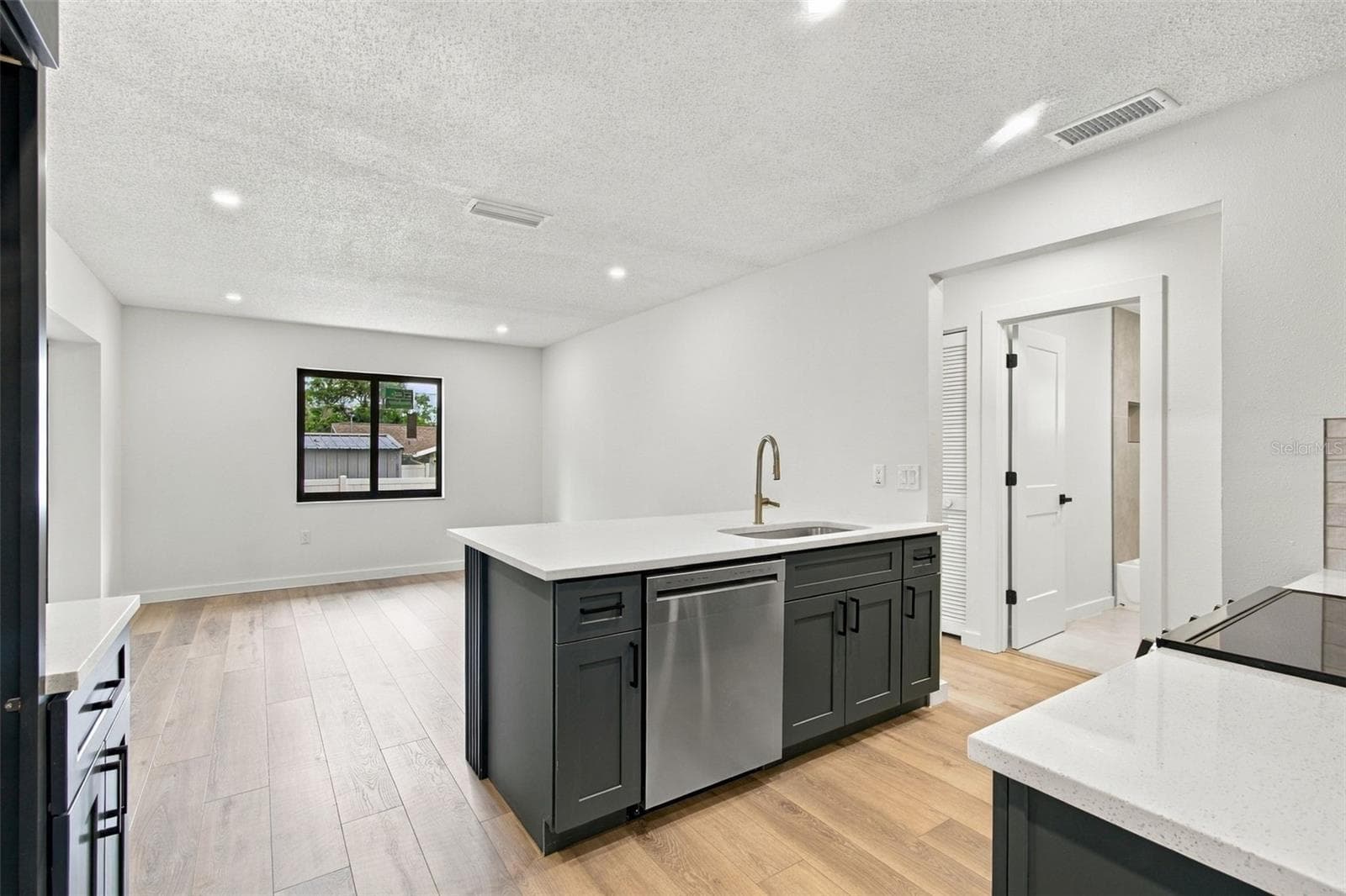 Single Family Residence at 3671 PINE RD, VENICE, photo 22 of 65