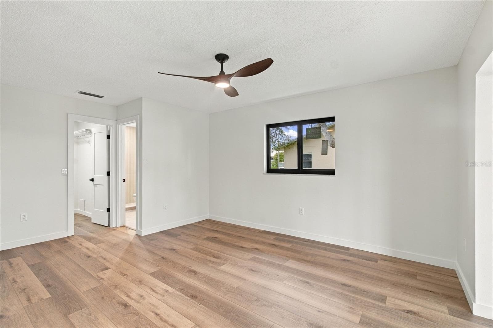 Single Family Residence at 3671 PINE RD, VENICE, photo 26 of 65