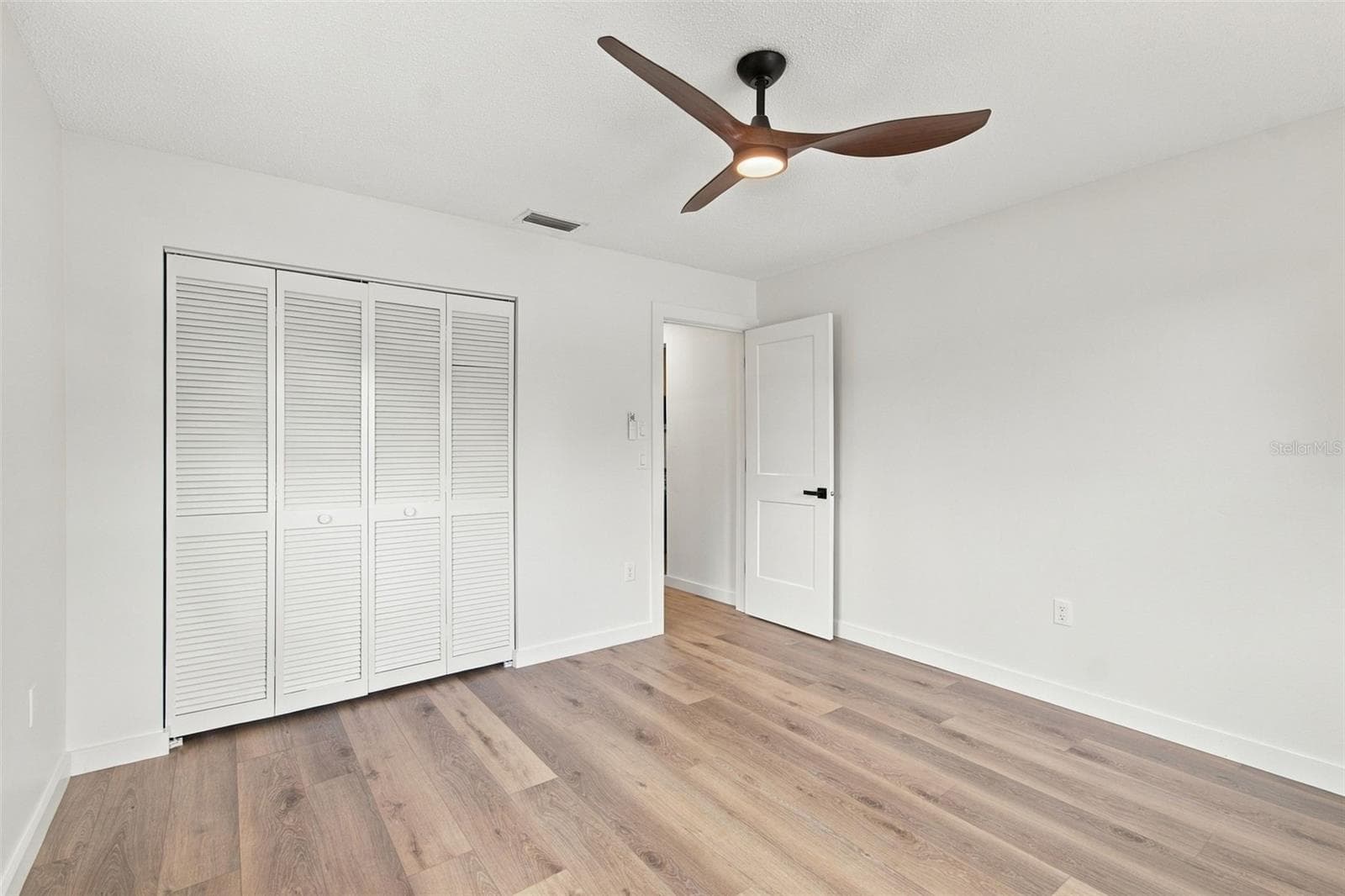 Single Family Residence at 3671 PINE RD, VENICE, photo 35 of 65