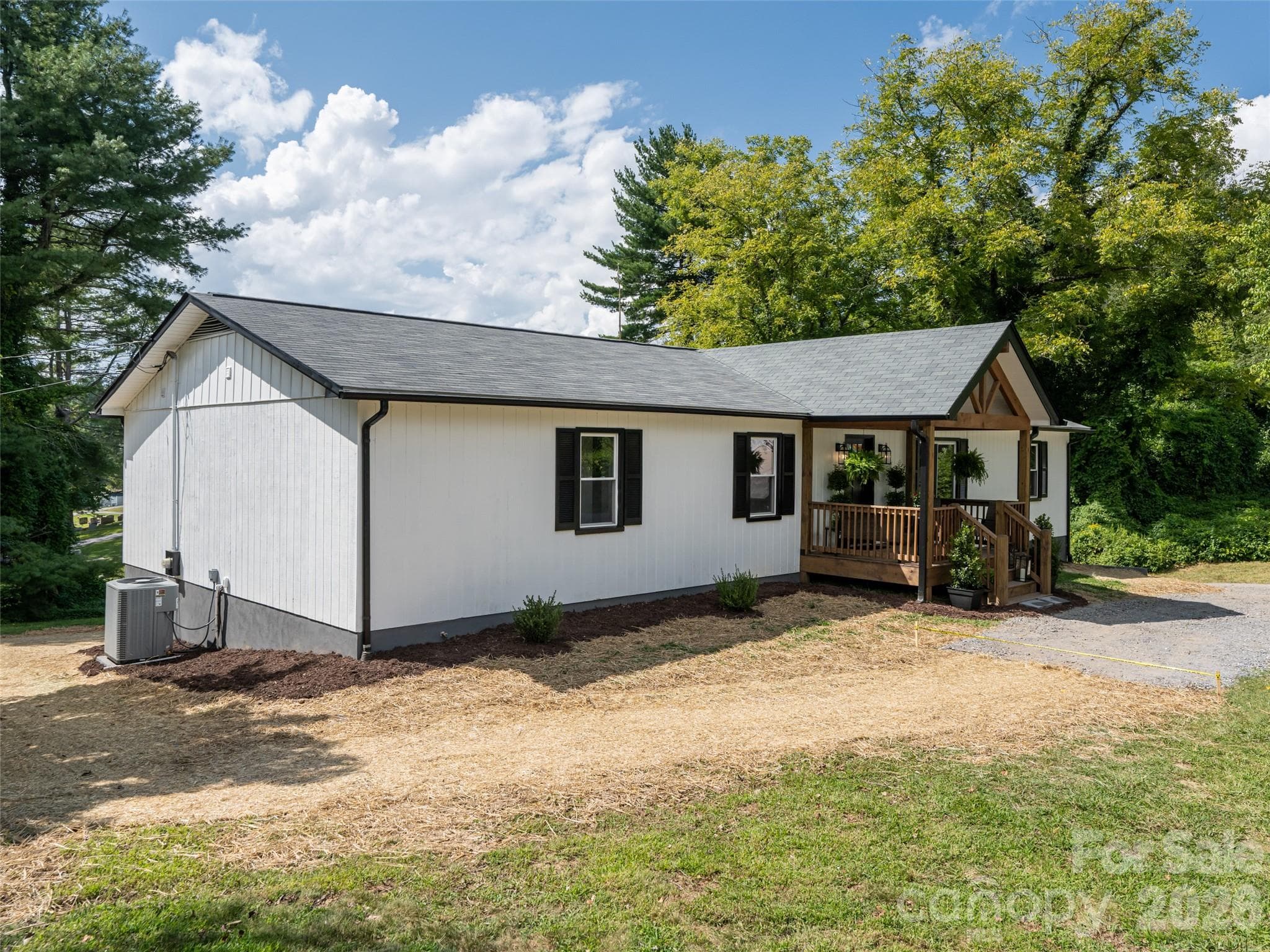 Single Family Residence at 21 W Chapel Road, Asheville, photo 46 of 46
