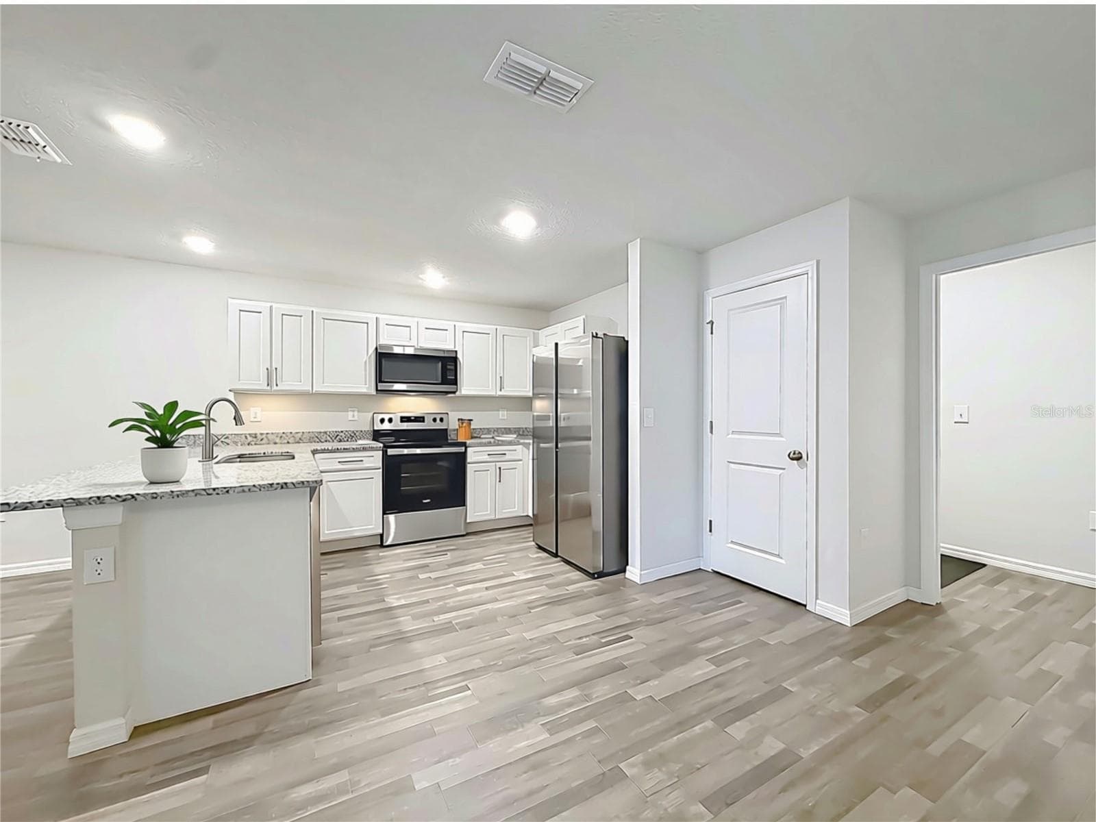 Single Family Residence at 1399 W CARY DR, CITRUS SPRINGS, photo 12 of 53