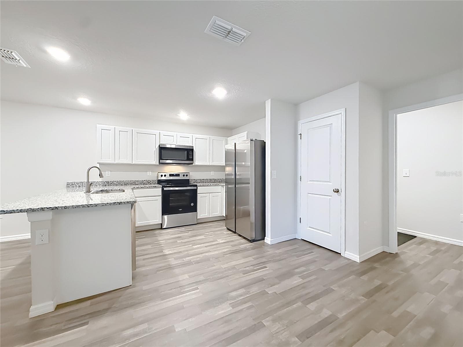 Single Family Residence at 1399 W CARY DR, CITRUS SPRINGS, photo 13 of 53