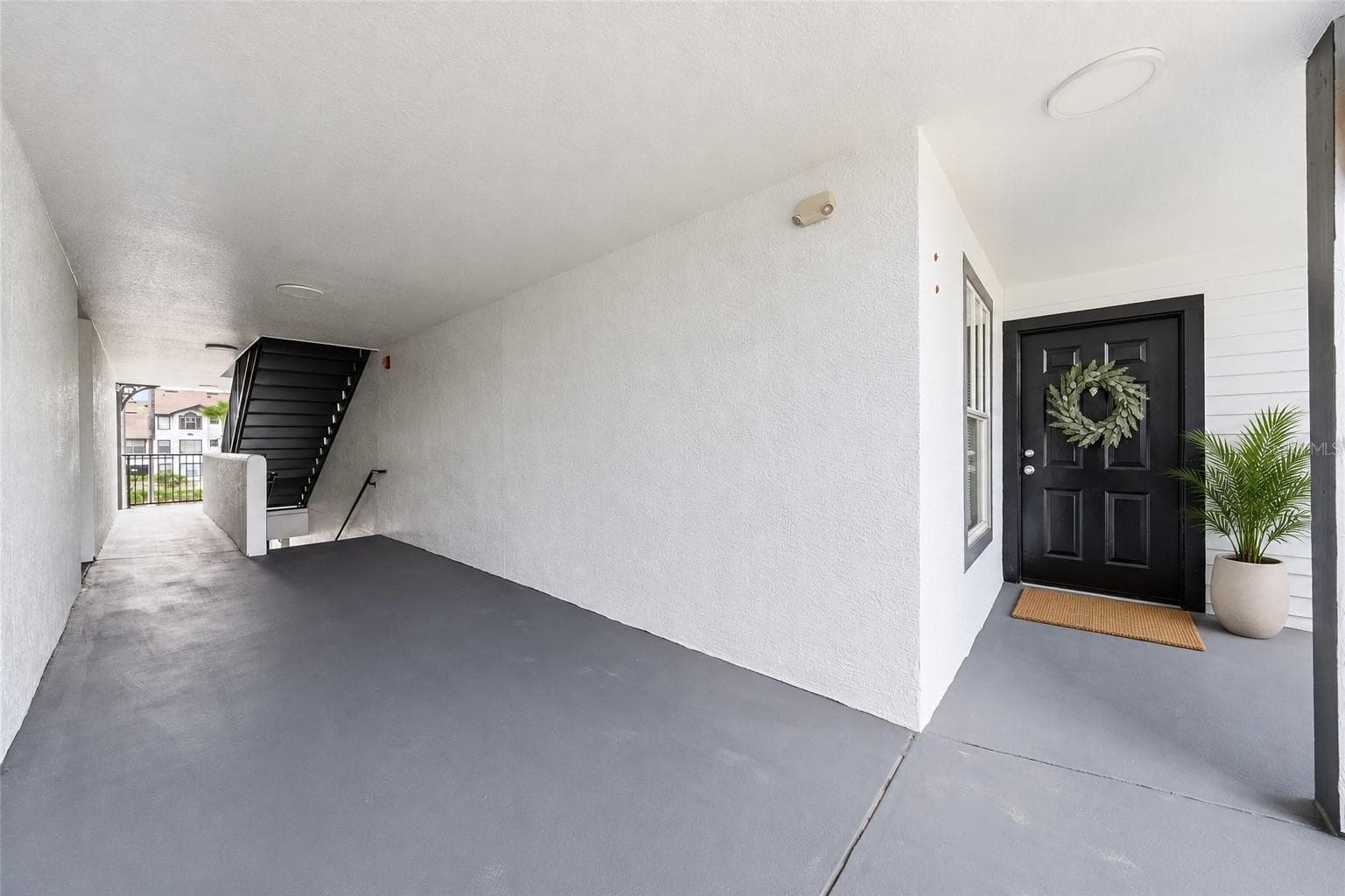 Condominium at 2201 KEY WEST CT #328, KISSIMMEE, photo 3 of 42