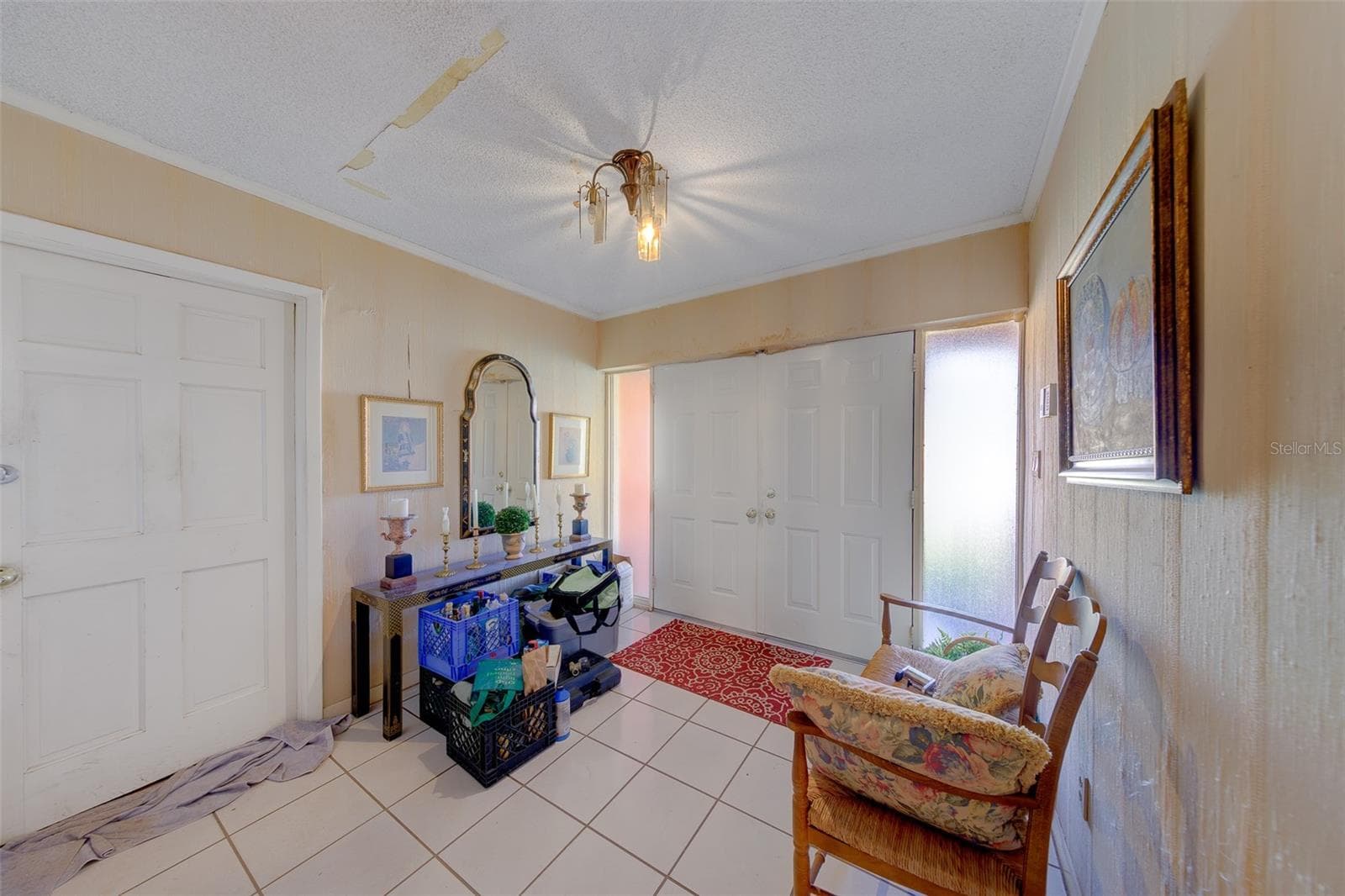 Single Family Residence at 1105 WOODCREST AVE, CLEARWATER, photo 5 of 42