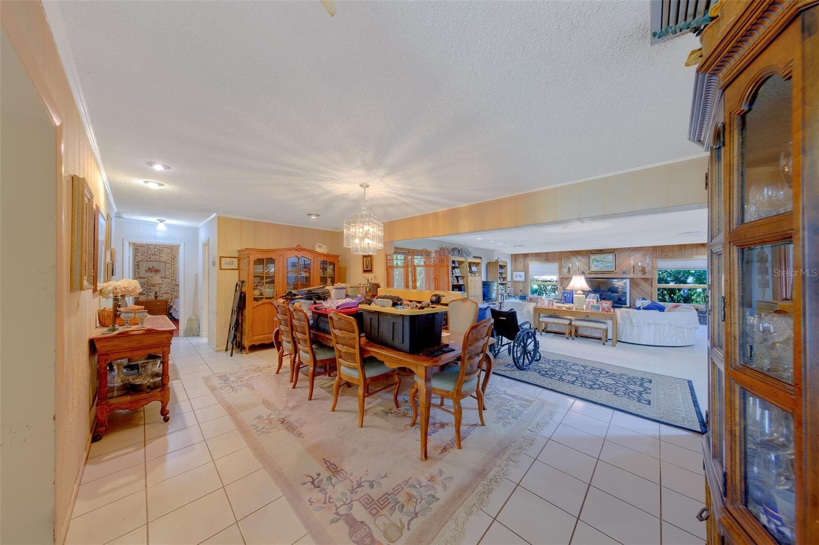 Single Family Residence at 1105 WOODCREST AVE, CLEARWATER, photo 19 of 42