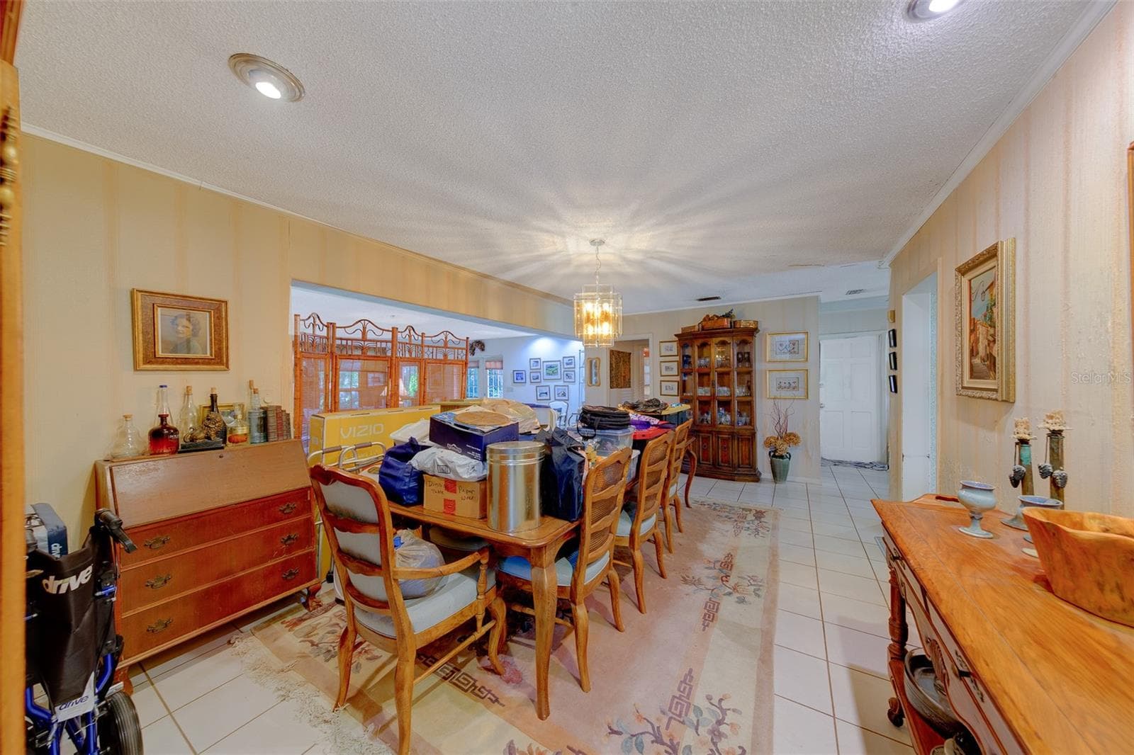 Single Family Residence at 1105 WOODCREST AVE, CLEARWATER, photo 20 of 42