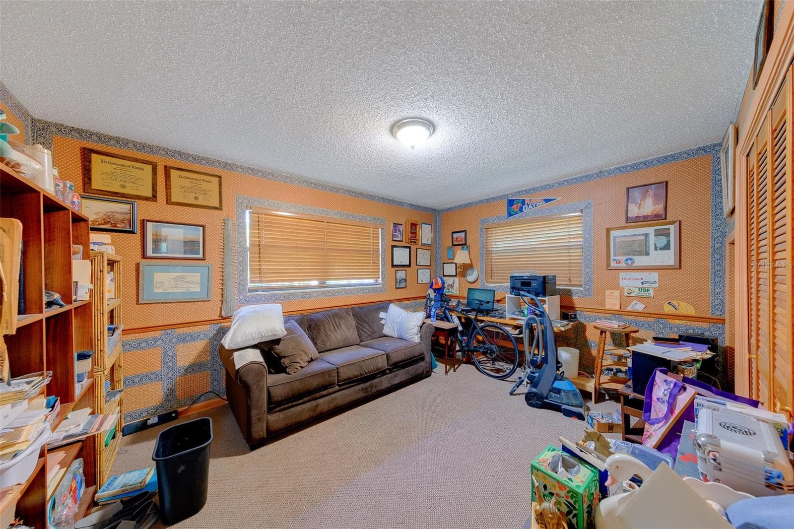 Single Family Residence at 1105 WOODCREST AVE, CLEARWATER, photo 35 of 42