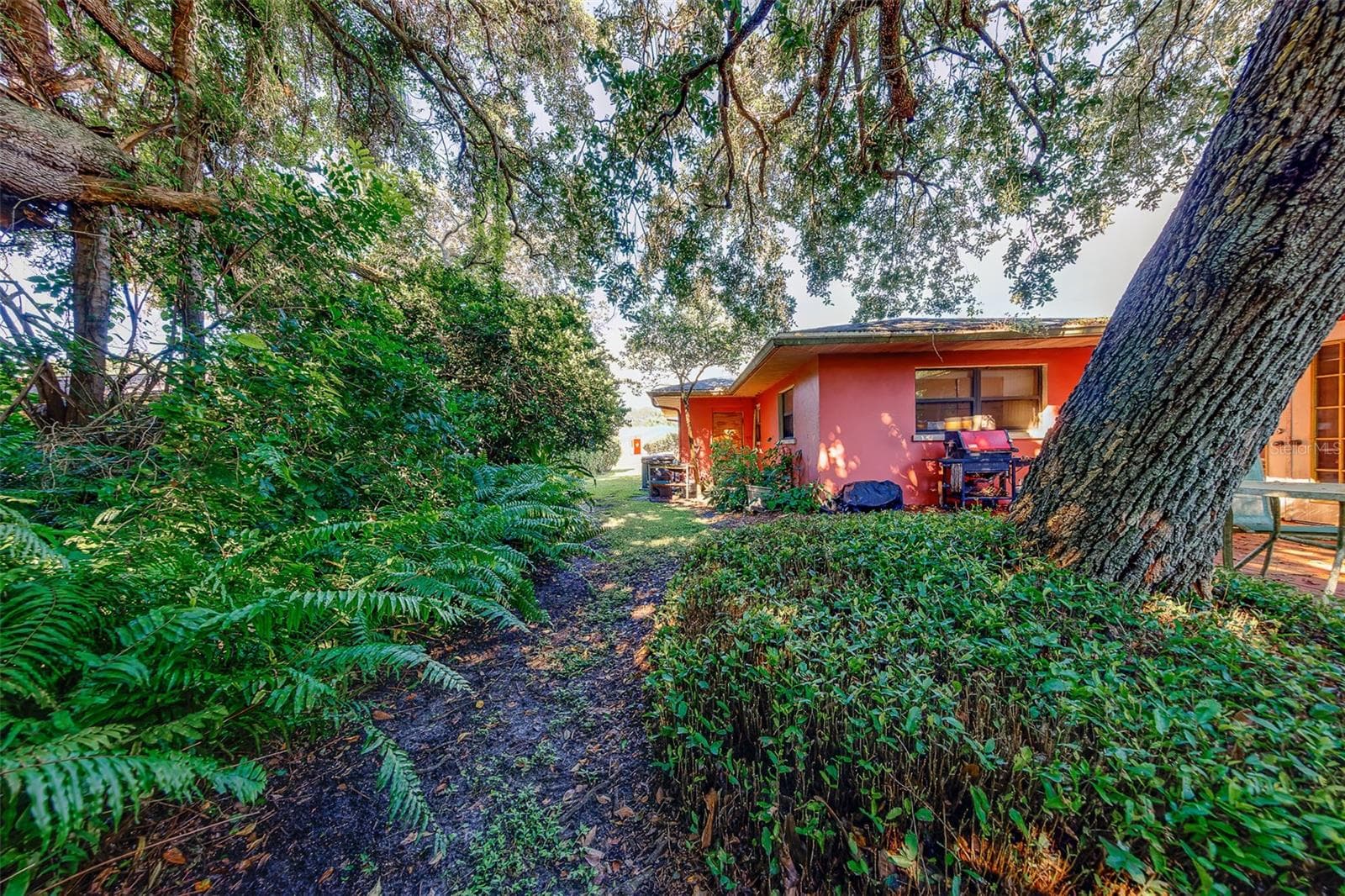 Single Family Residence at 1105 WOODCREST AVE, CLEARWATER, photo 42 of 42