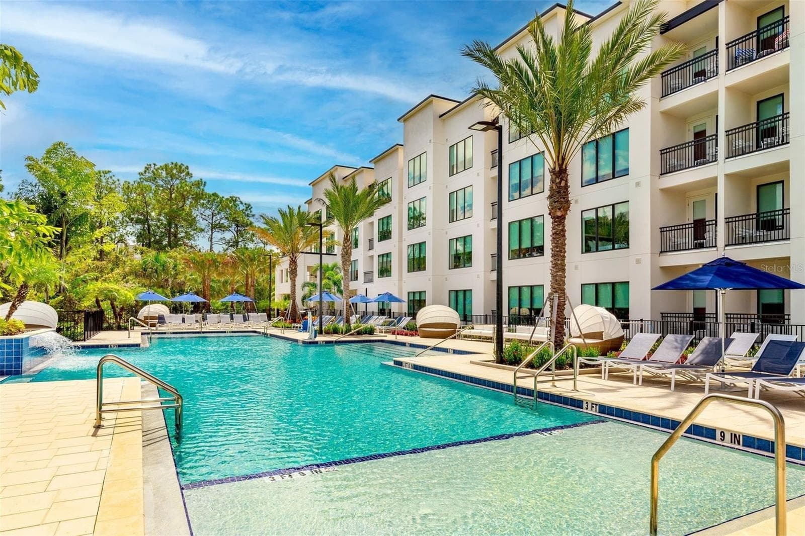 14501 GROVE RESORT AVE #2608