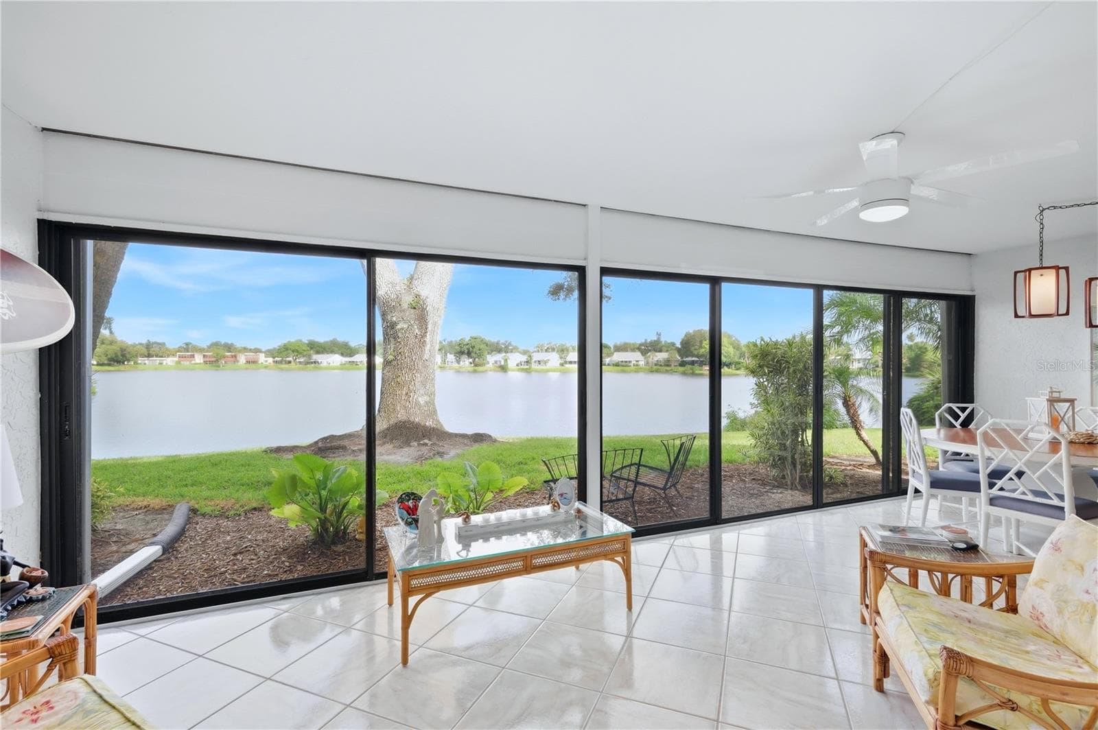 Condominium at 307 TIMBERLAKE DR #307, BRADENTON, photo 3 of 39