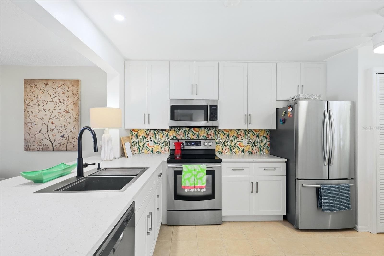 Condominium at 307 TIMBERLAKE DR #307, BRADENTON, photo 11 of 39