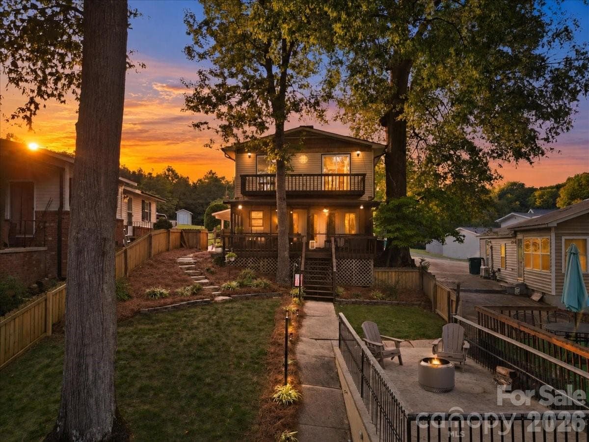 162 Vineyard Road
