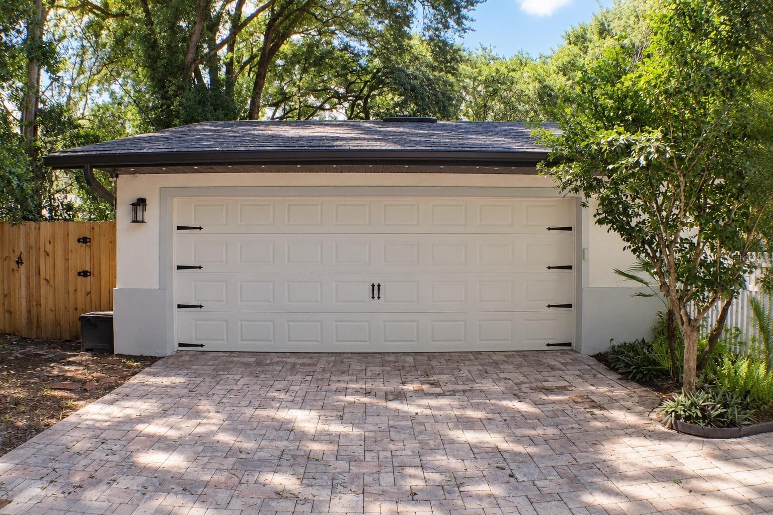 Single Family Residence at 8042 RIDGE WAY, ORLANDO, photo 7 of 48