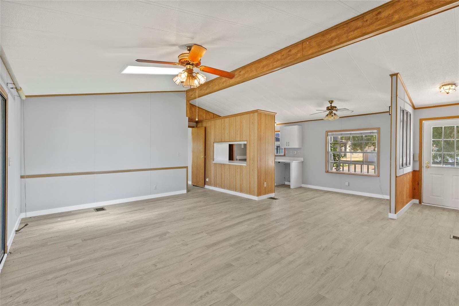 Manufactured Home at 61 MOURNINGDOVE CT #0, ELLENTON, photo 10 of 29