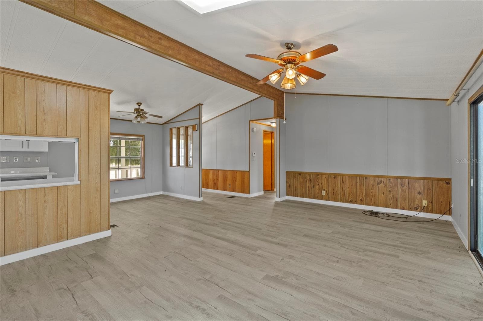 Manufactured Home at 61 MOURNINGDOVE CT #0, ELLENTON, photo 11 of 29