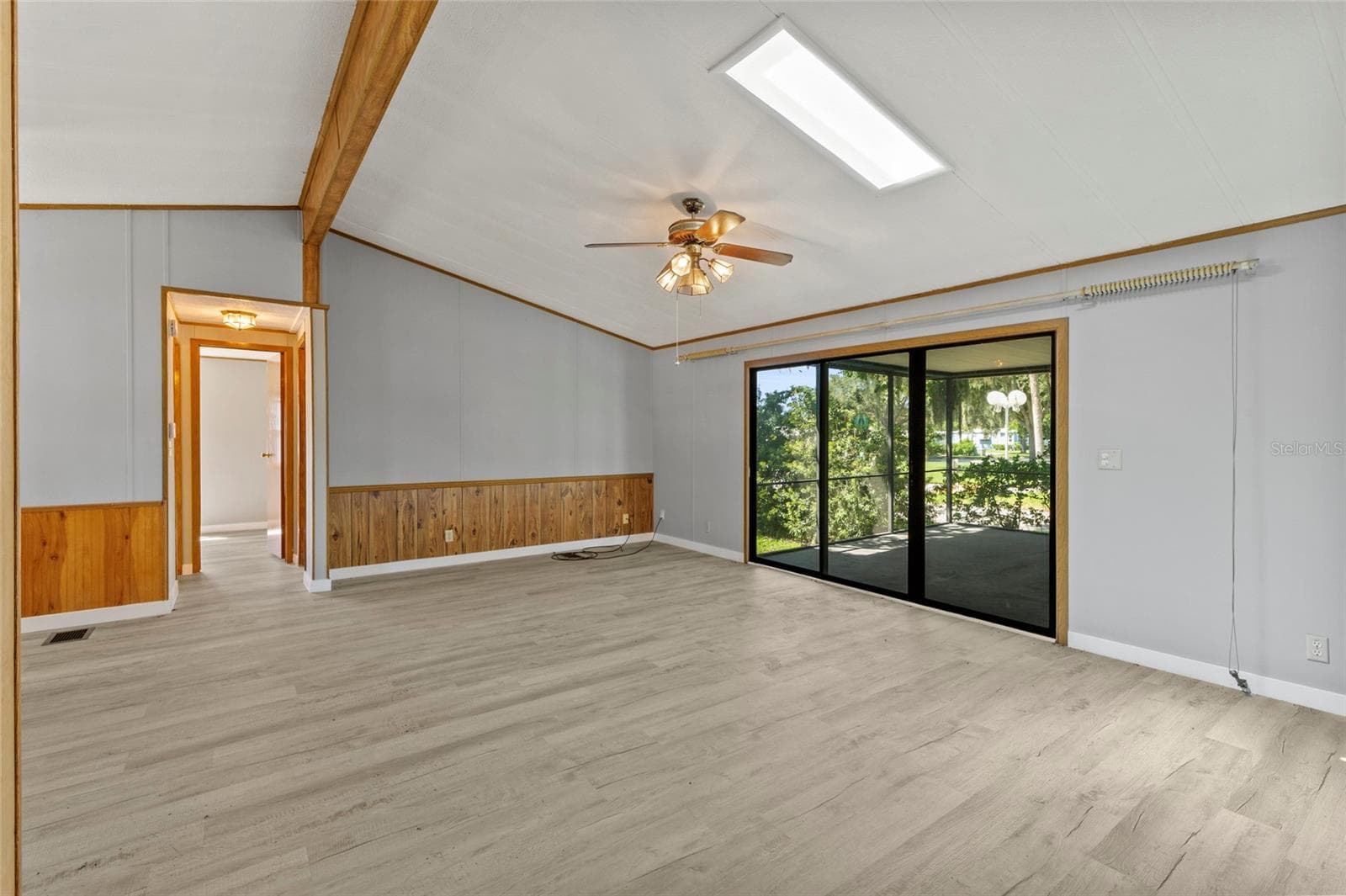 Manufactured Home at 61 MOURNINGDOVE CT #0, ELLENTON, photo 12 of 29