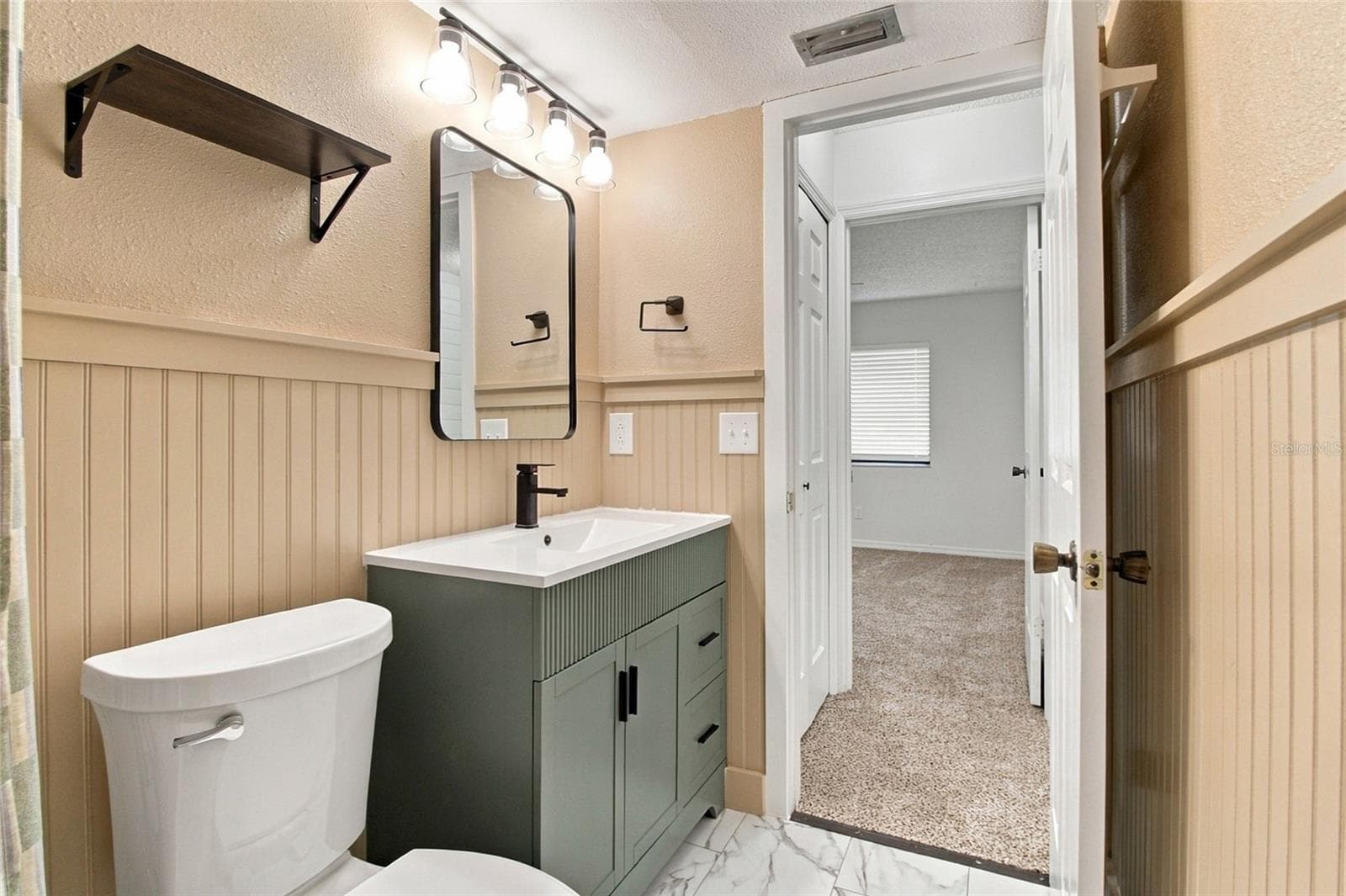 Condominium at 721 83RD AVE N #202, ST PETERSBURG, photo 9 of 22